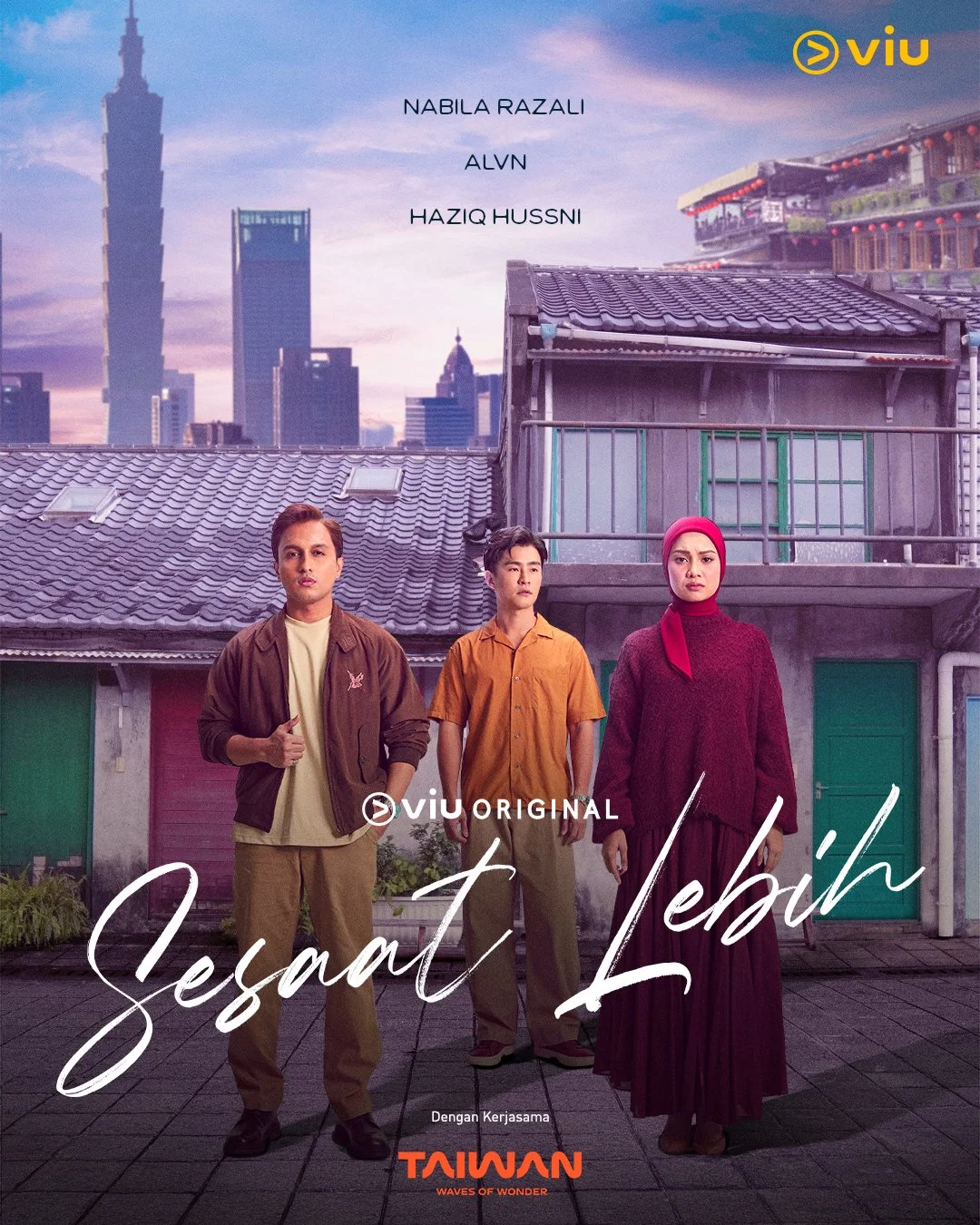 VIU_Sesaat Lebih_SECONDARY POSTER FINAL 1080x1350.jpg