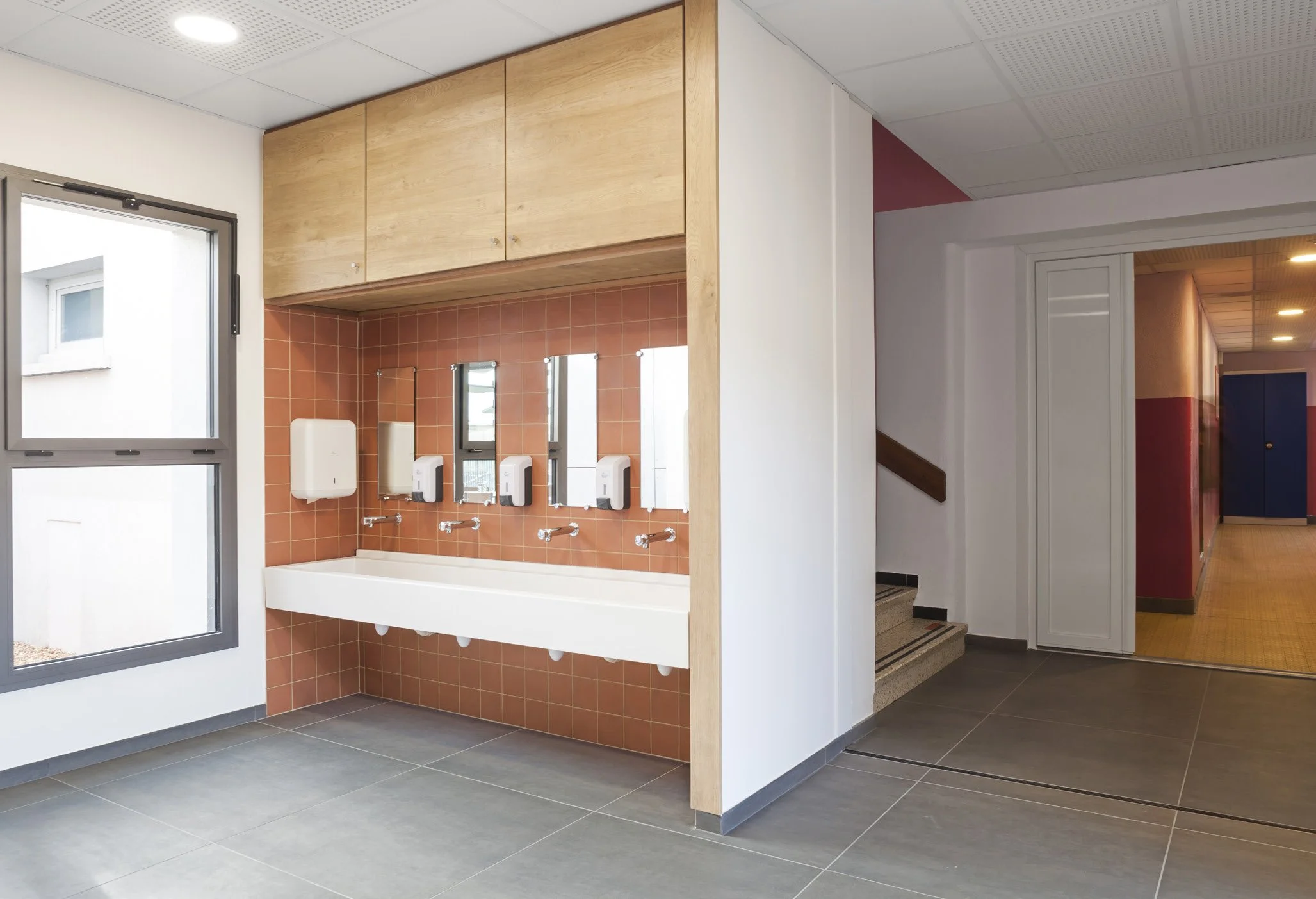 CITTÀ-FICHE-RÉFÉRENCE-SISTERON-GROUPE-SCOLAIRE-RESTAURANT6.jpg