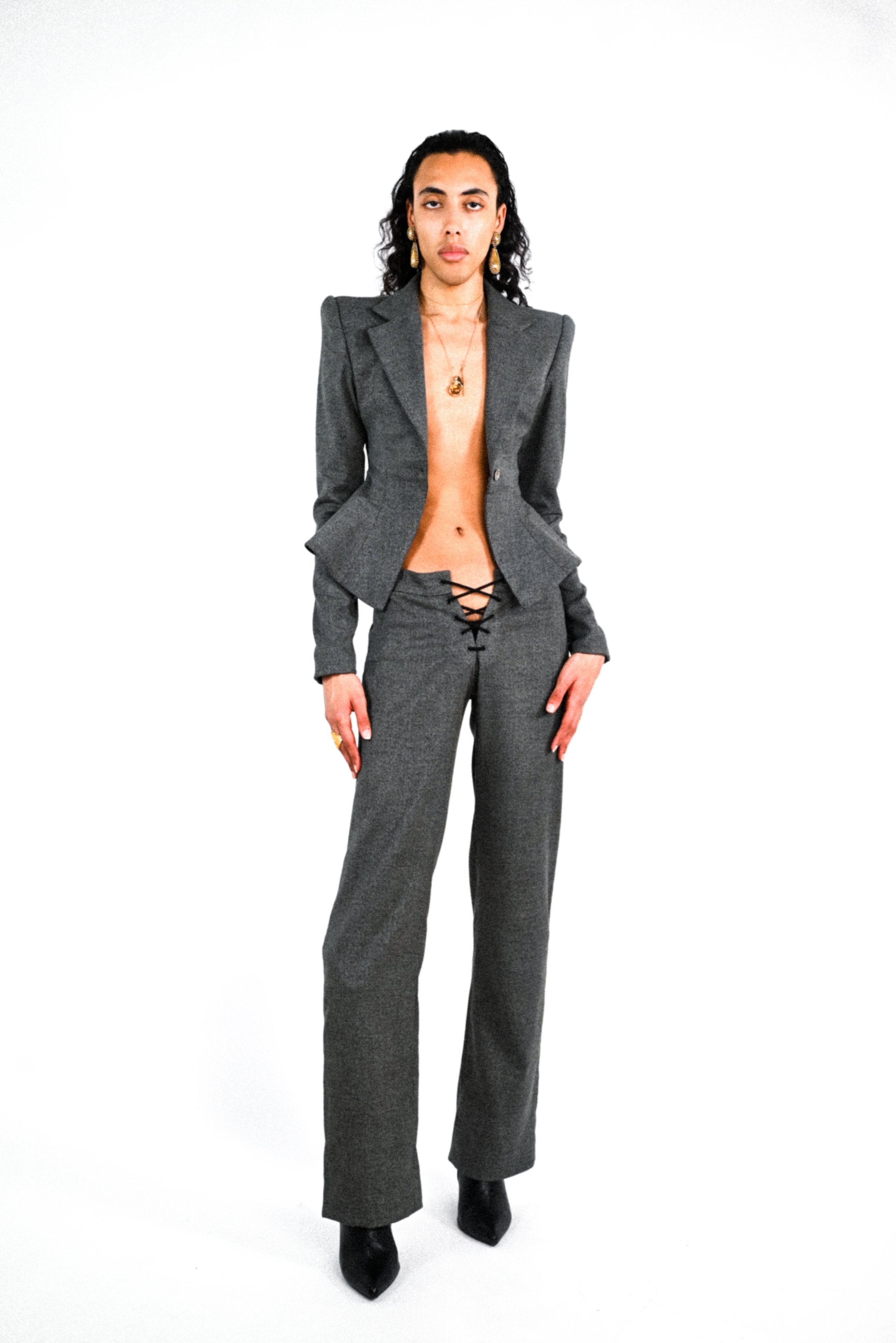 LE TAILLEUR PANTALON