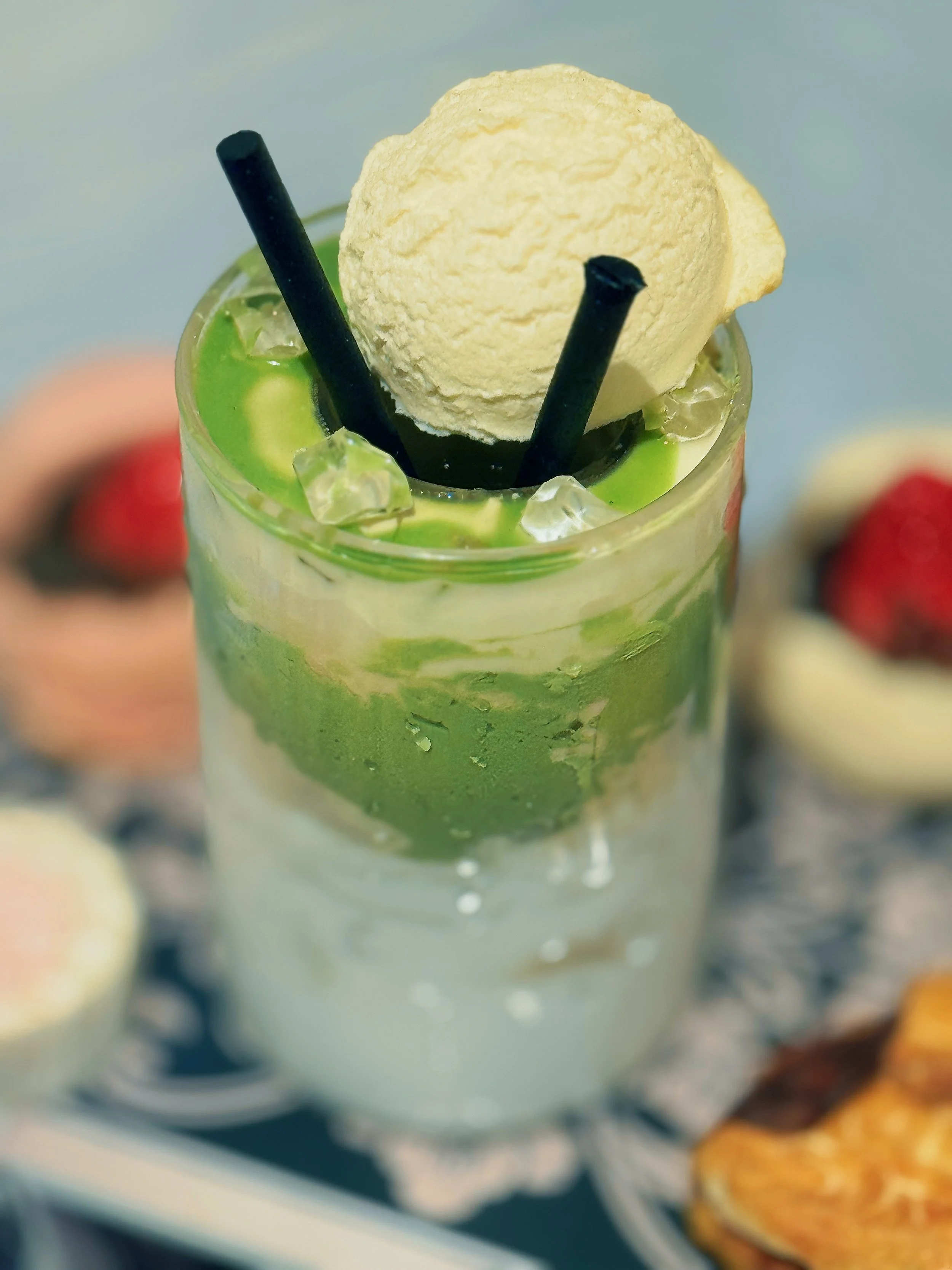 抹茶ラテフロート完成品｜Finished matcha latte float｜抹茶拿鐵雪糕／冰淇淋完成品
リードディフューザー｜Reed diffuser｜香薰擴香／擴香瓶