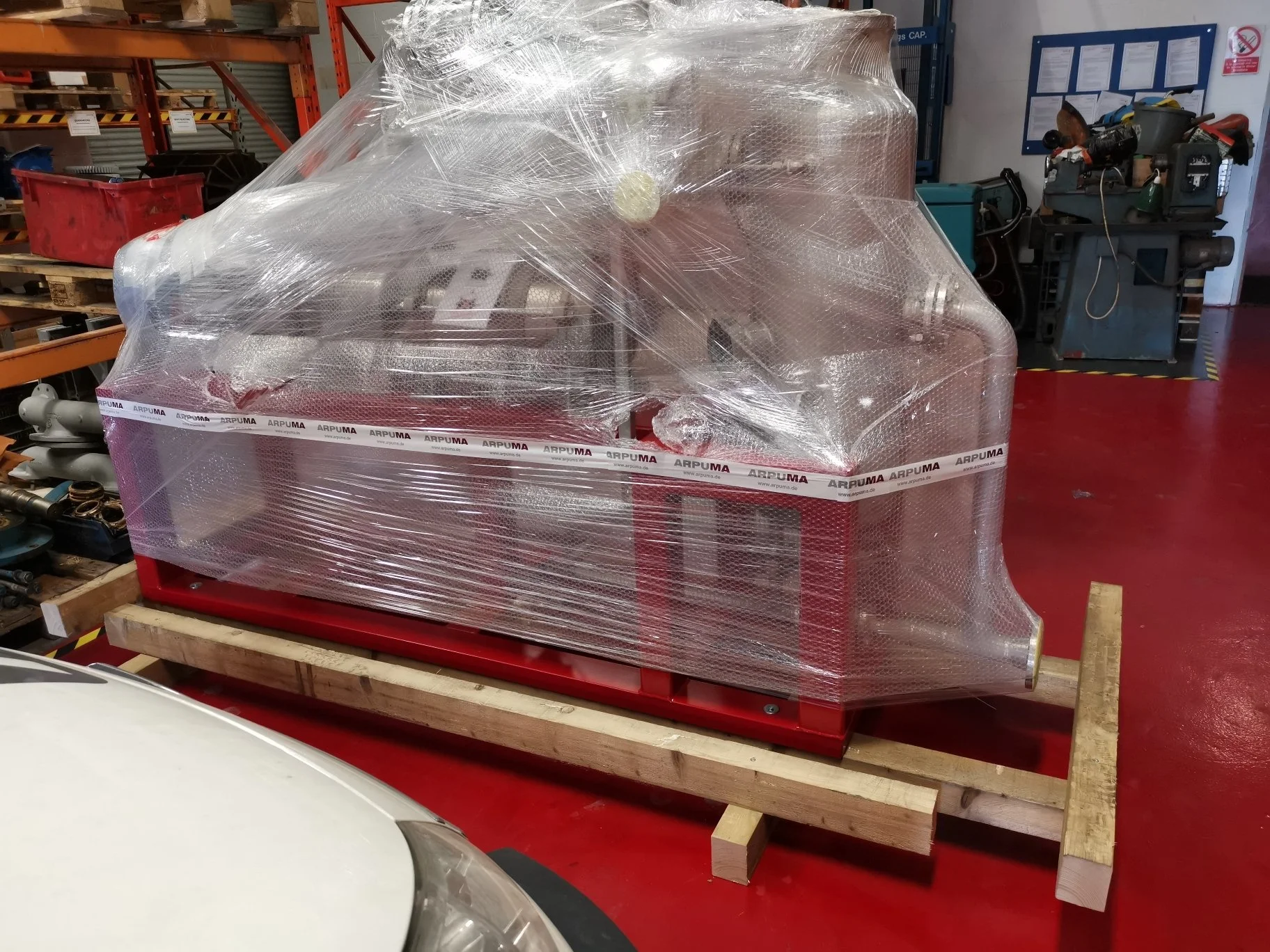 Vacuum System for Partial-Recirculation