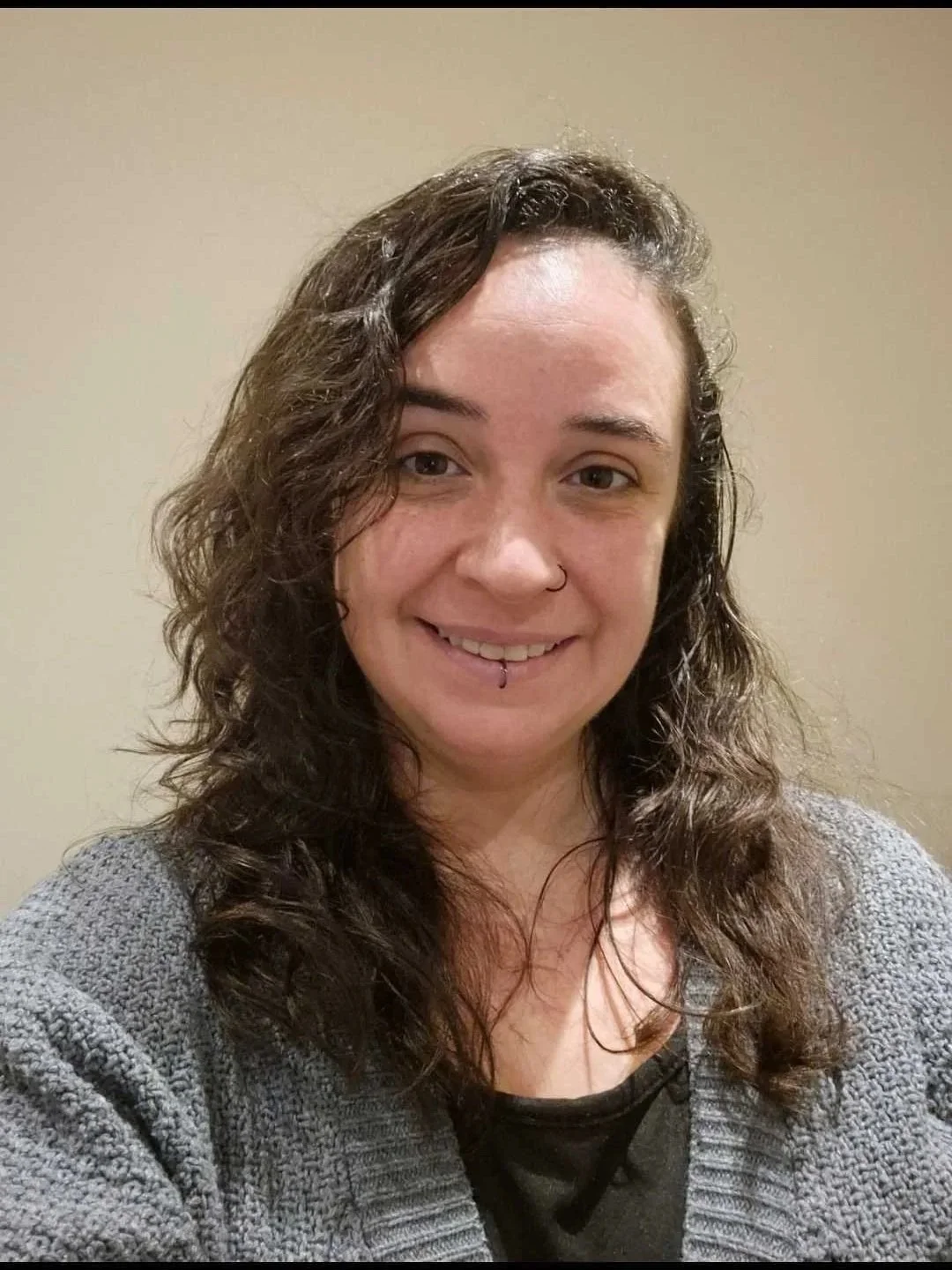 Tranquil Vibes - Massage & Reflexology with Millie - click image for booking