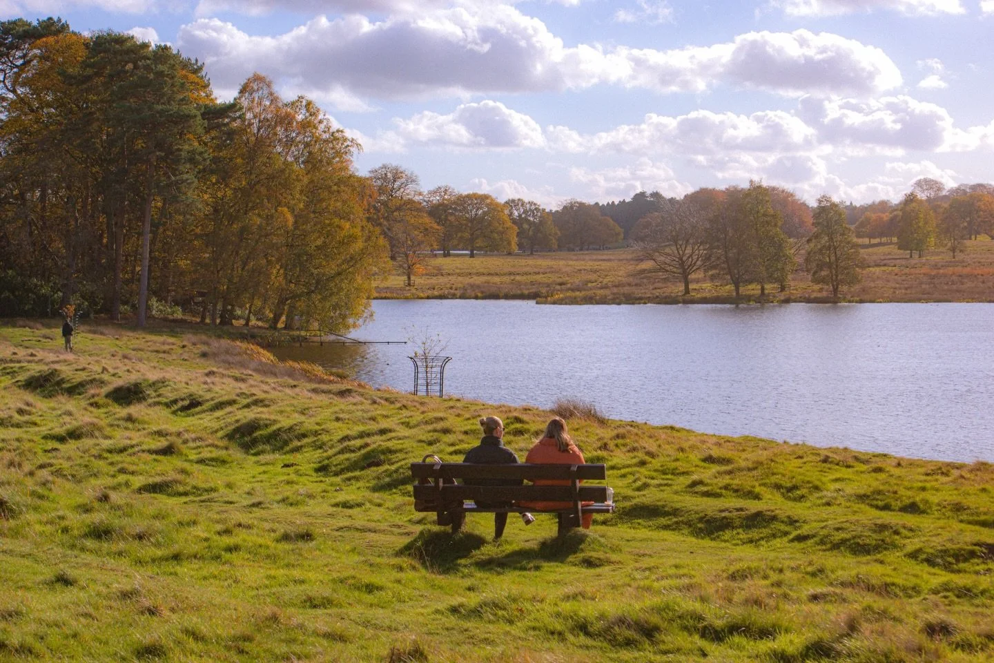 🌤️

Late Fragment

By Raymond Carver

And did you get what
you wanted from this life, even so?
I did.
And what did you want?
To call myself beloved, to feel myself 
beloved on the earth.

#ThroughMyLens #VisualDiary
#NatureAndPeople
#SonyAlpha #Poet