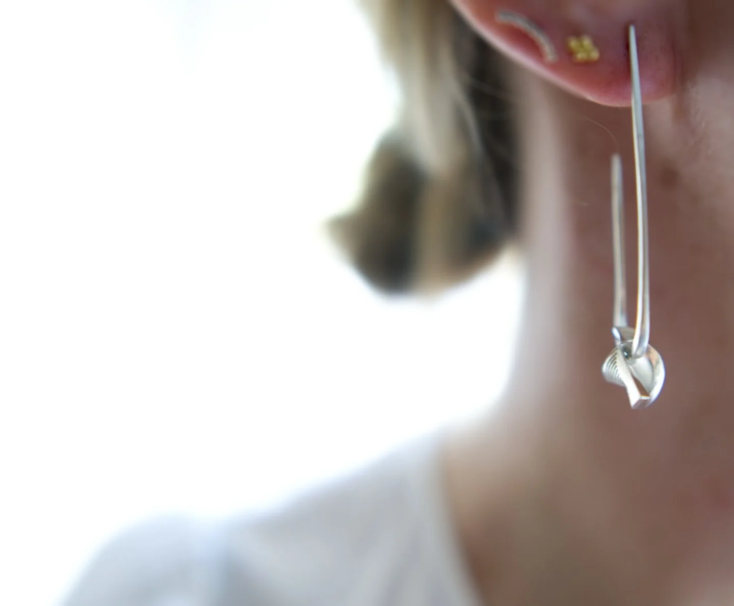 Clean lines and an elegant profile | Forward Earrings available soon ✨ LEVEE Jewellery