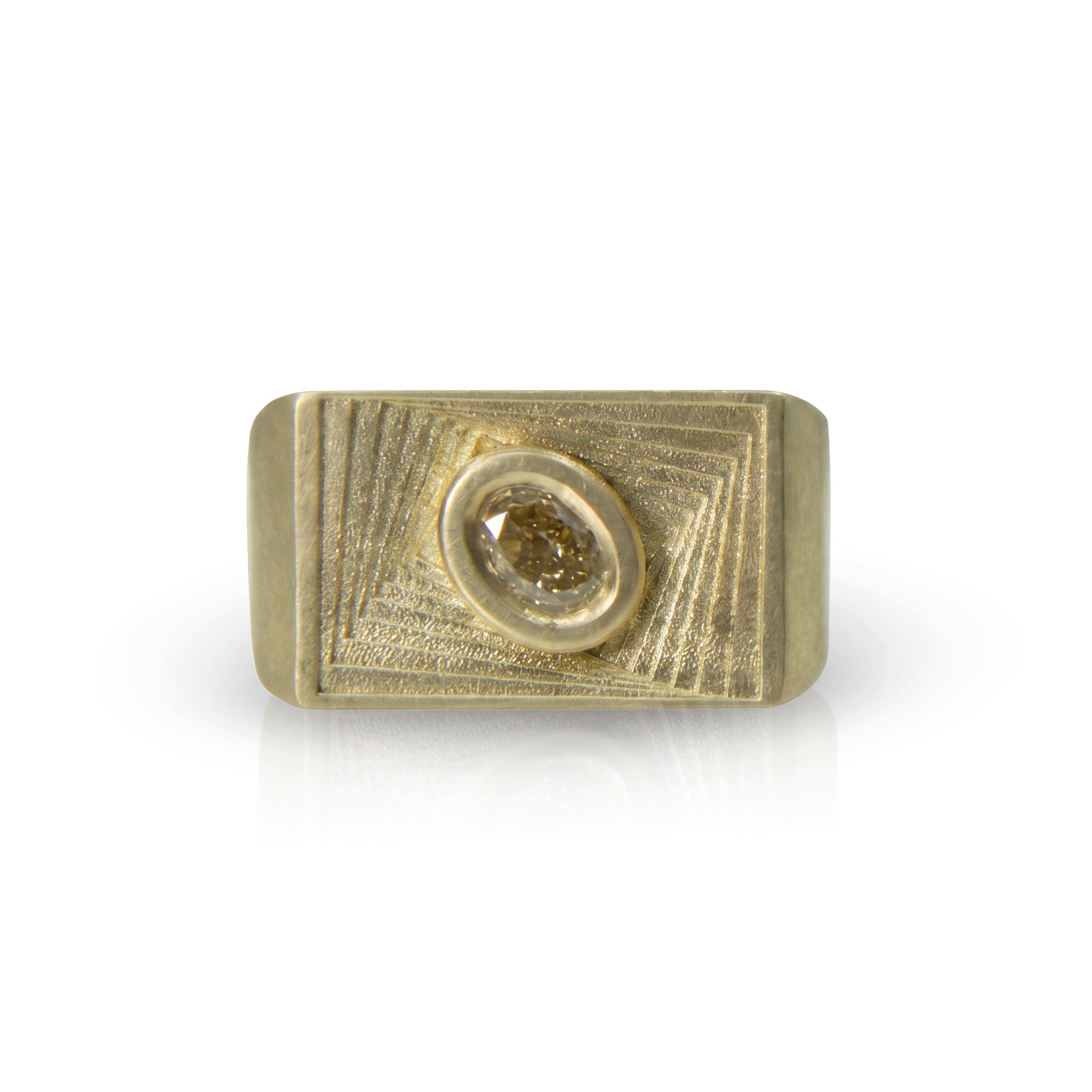 Centre Ring with Natural Oval Diamond in 9ct Yellow Gold