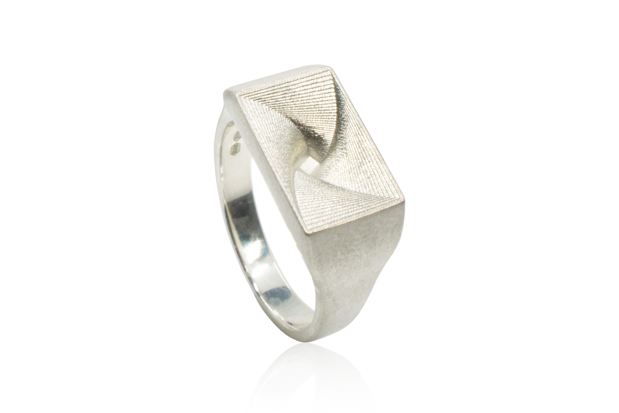 Rectangle Spiral Signet.png