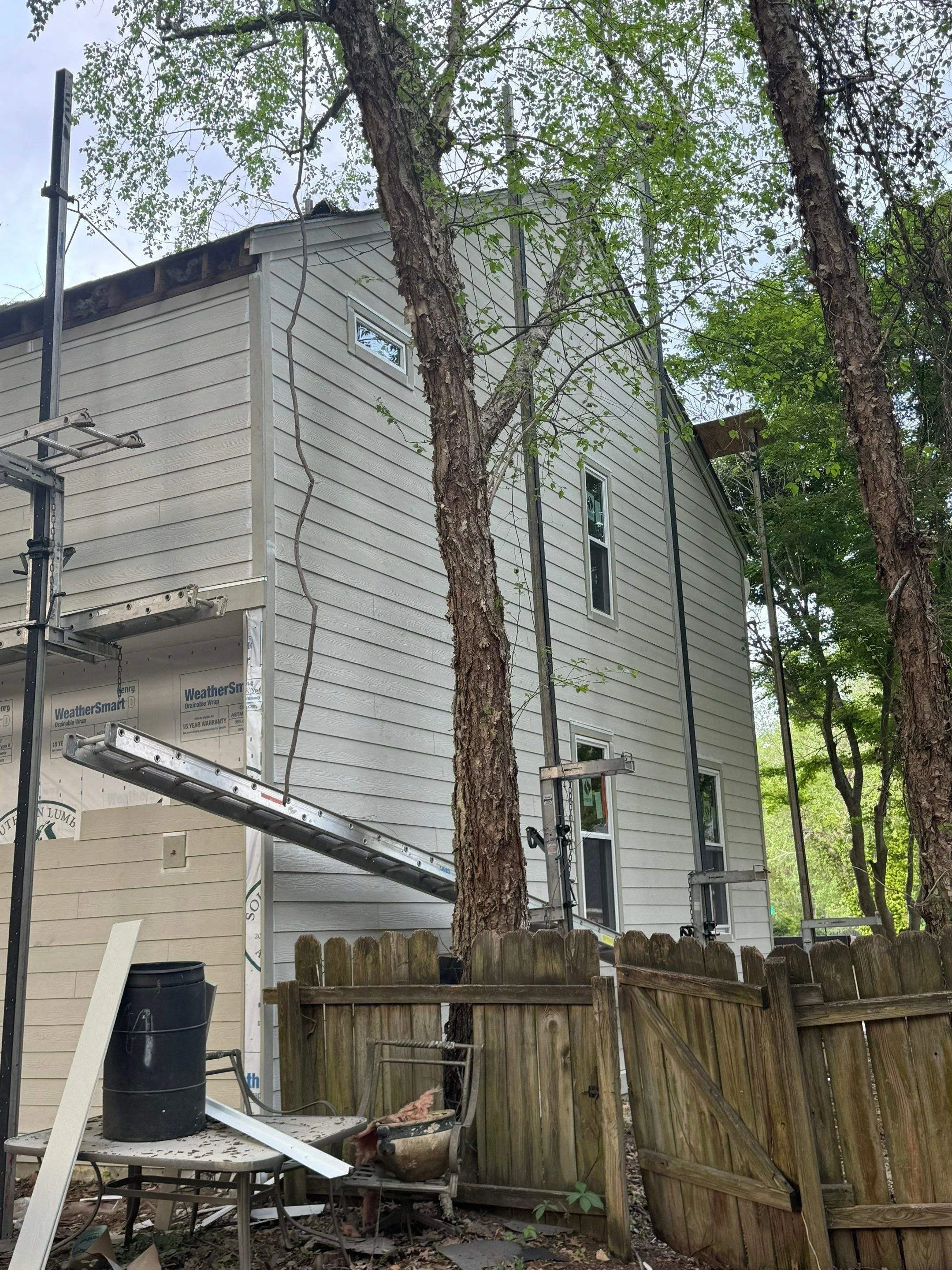 4-Apr 10 2024 10_49pm-Fgj1.jpg