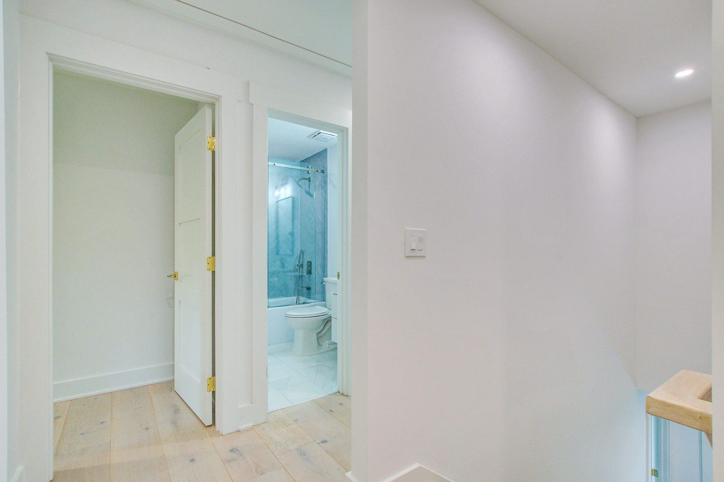 438-Oct 12 2023 05_02pm-6rua.jpg