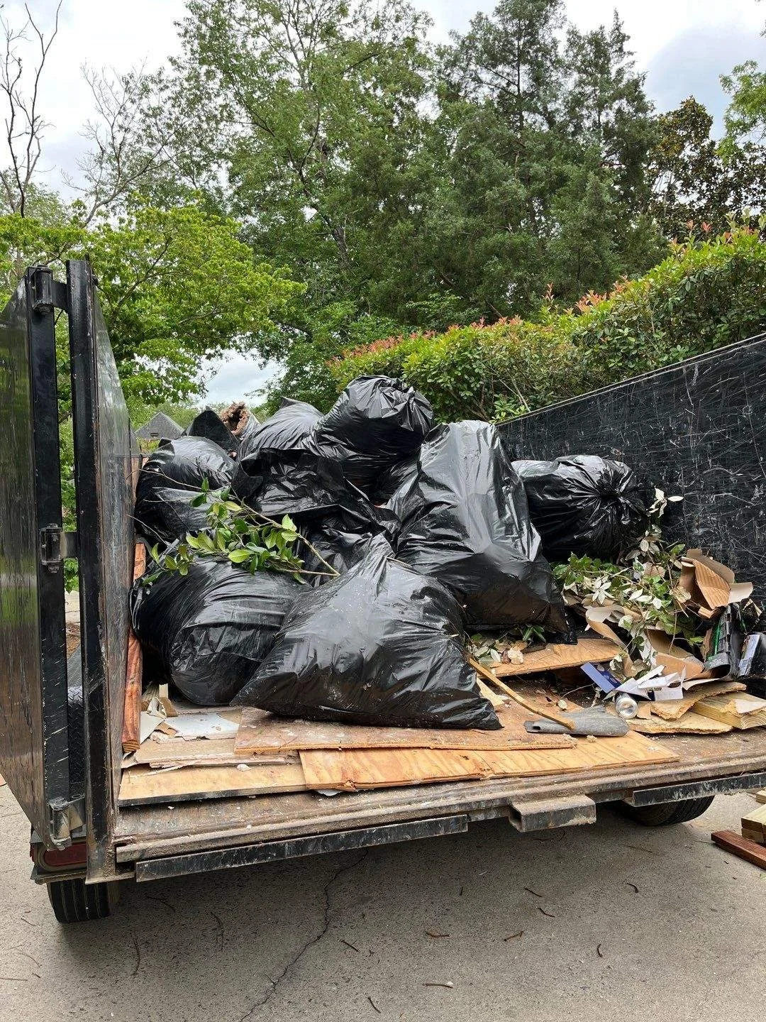 96-May 19 2023 09_02pm-guao.jpg