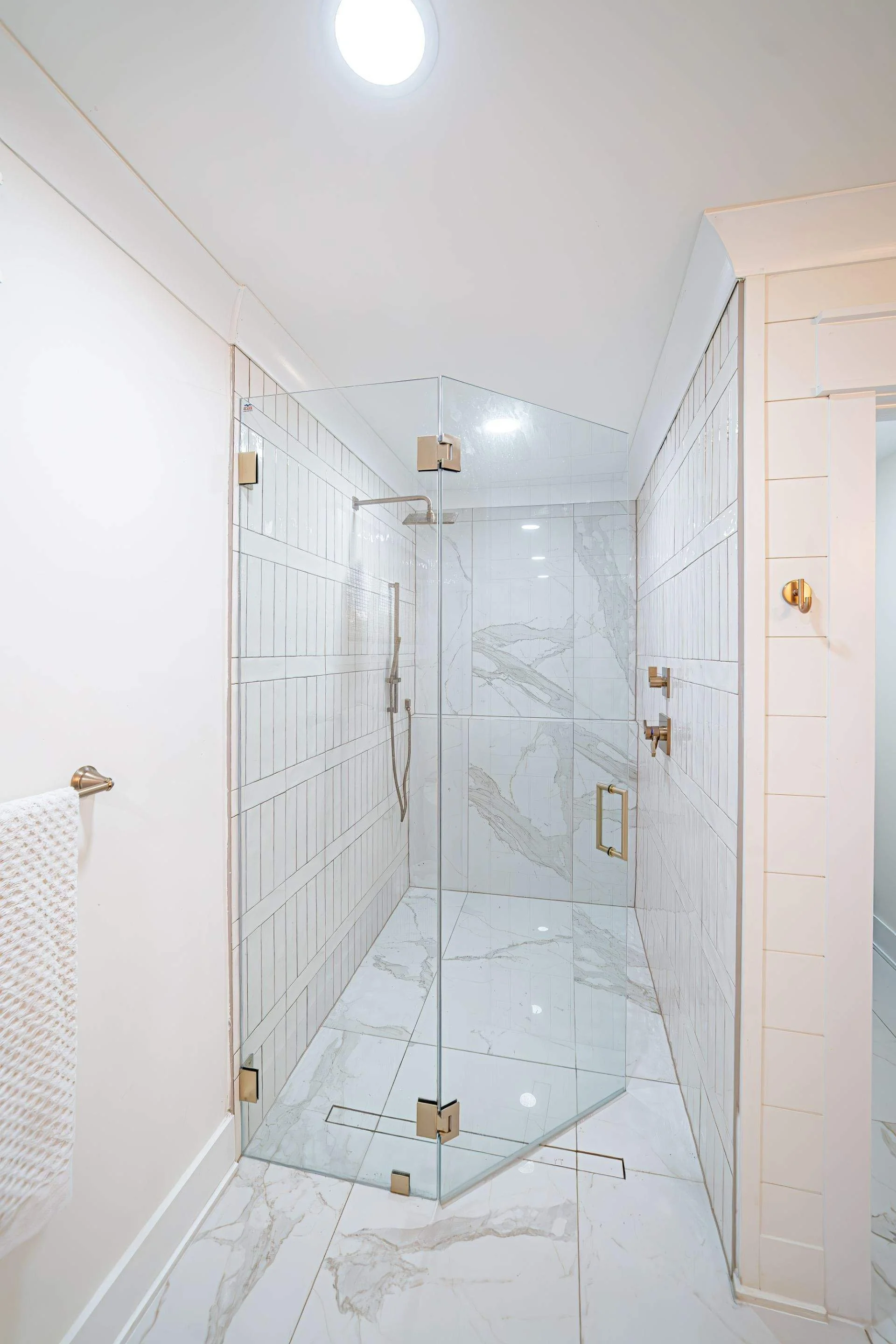 235-Apr 04 2024 03_34pm-gG93.jpg