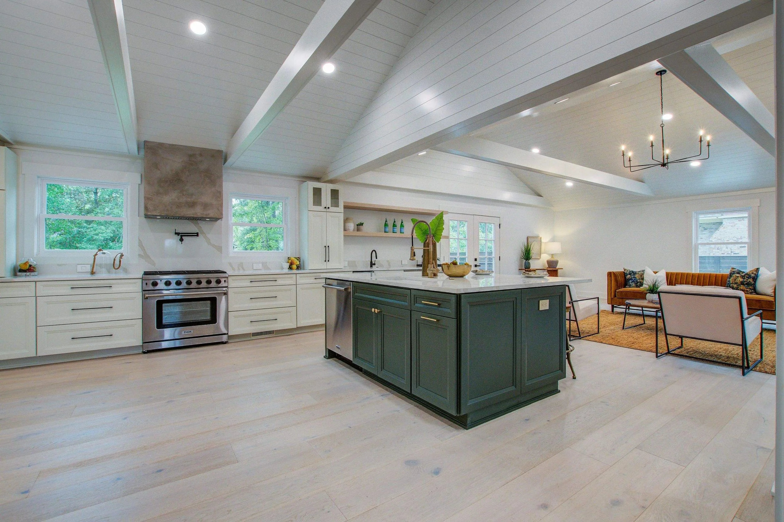 469-Oct 12 2023 05_16pm-bg76.jpg