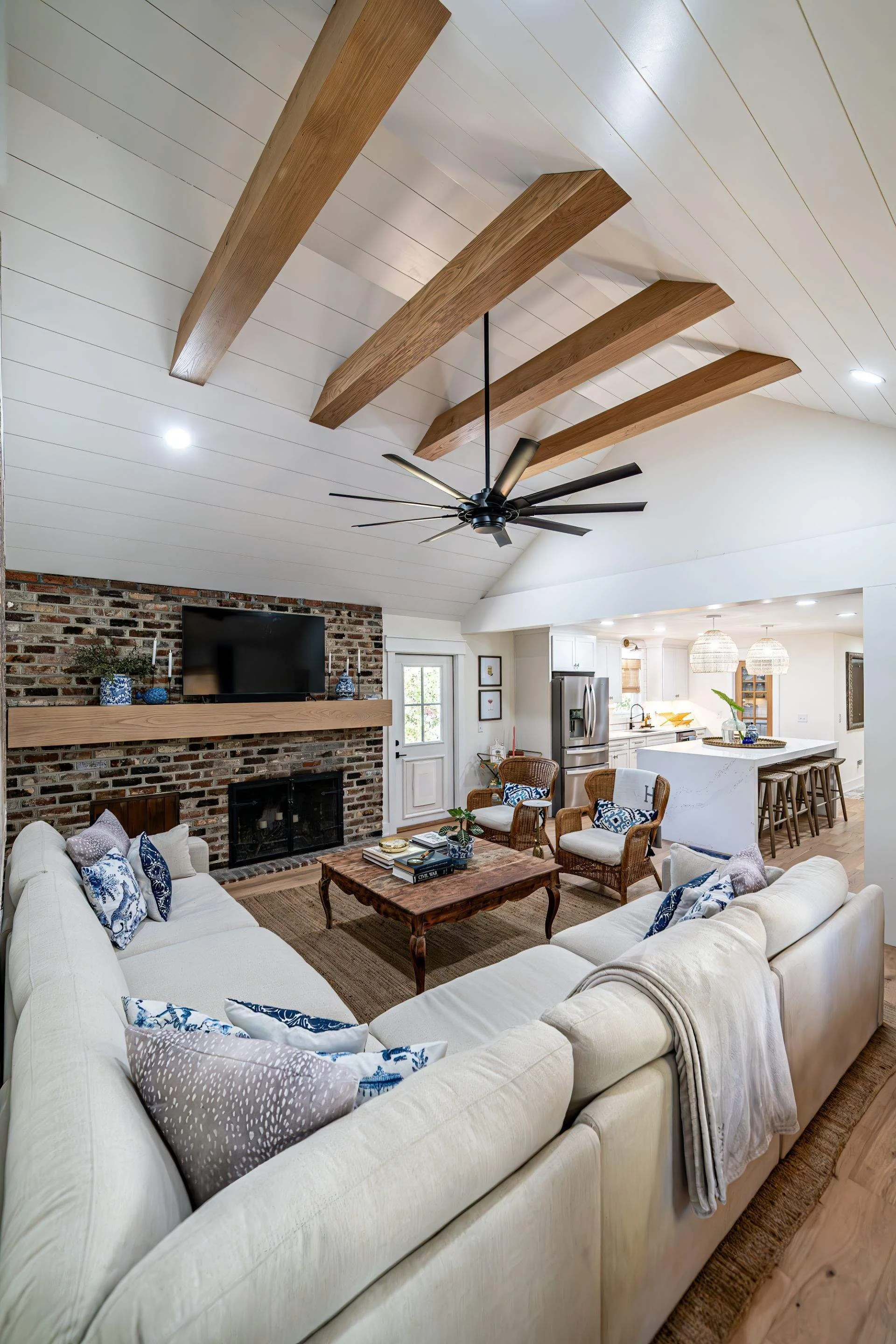 255-Apr 04 2024 07_49pm-V7fH.jpg