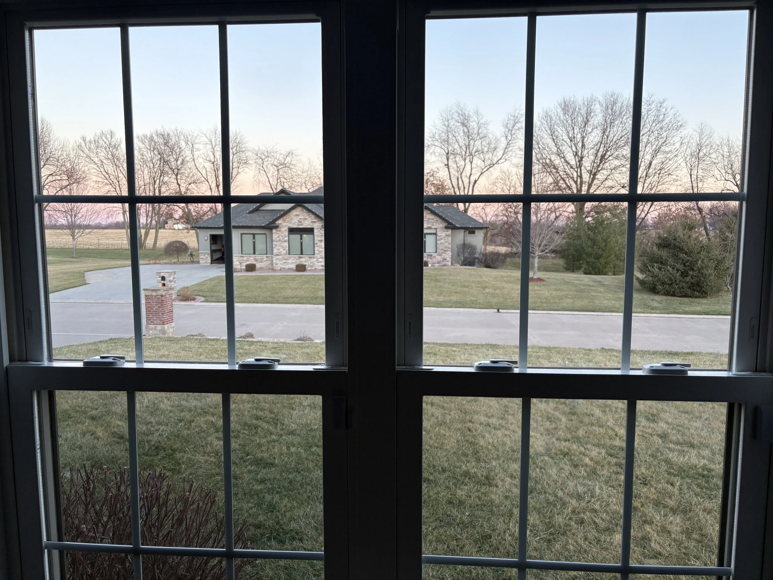 Professional interior window cleaning service for a residential home in Hannibal MO by Clear Choice Window Washing