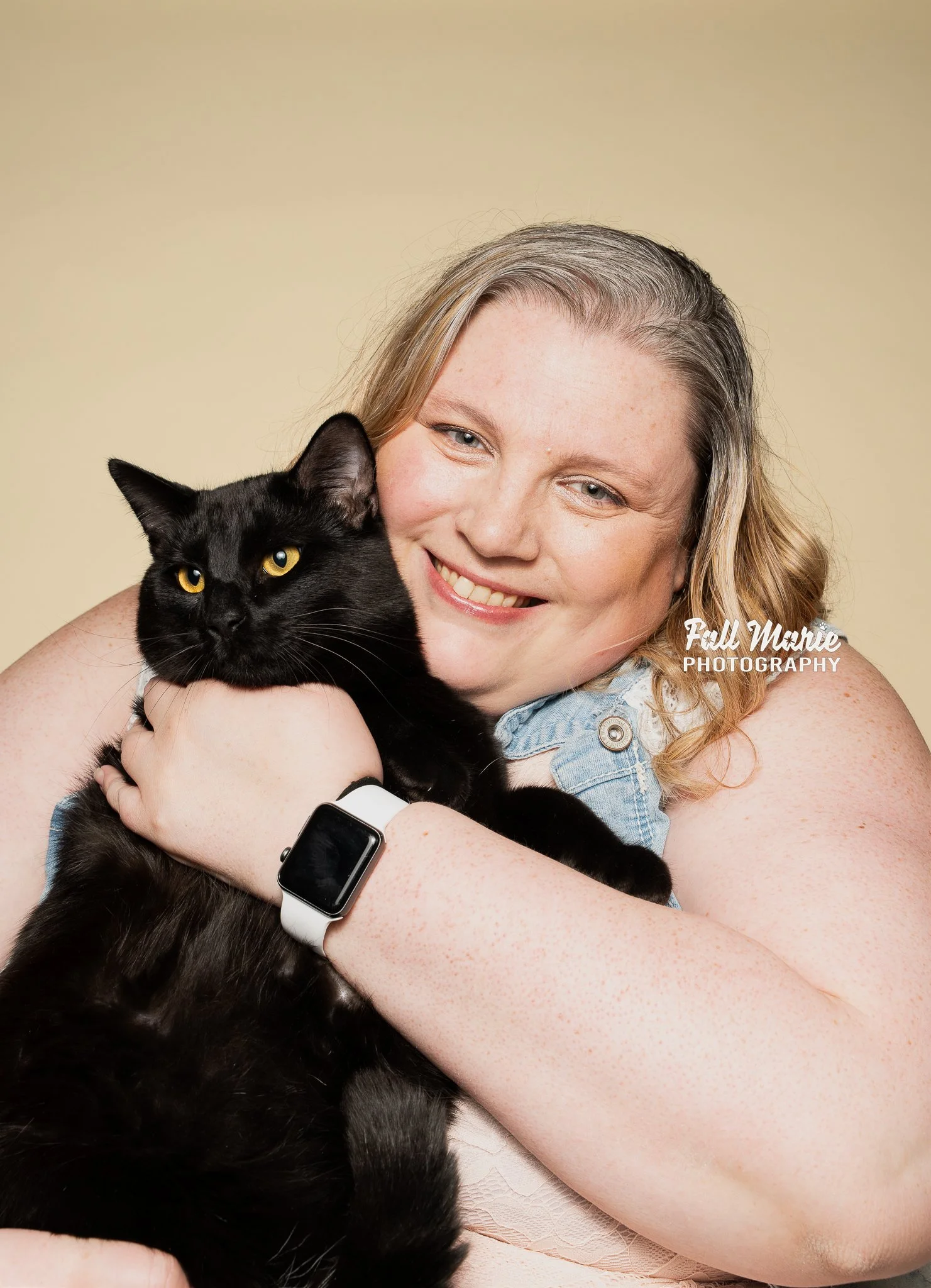 Pet Mom Session - Washington County Humane Society