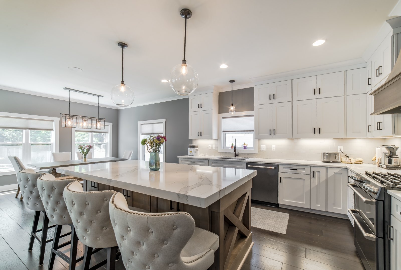 306 Woodside-19 copy.jpg