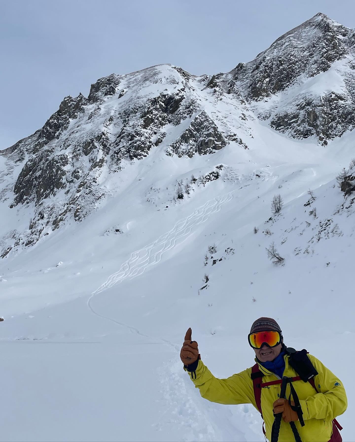 Primi assaggi d&rsquo;inverno #swissmountainguide #nevepolverosa #whiterisk #guidealpineticino #konayuki