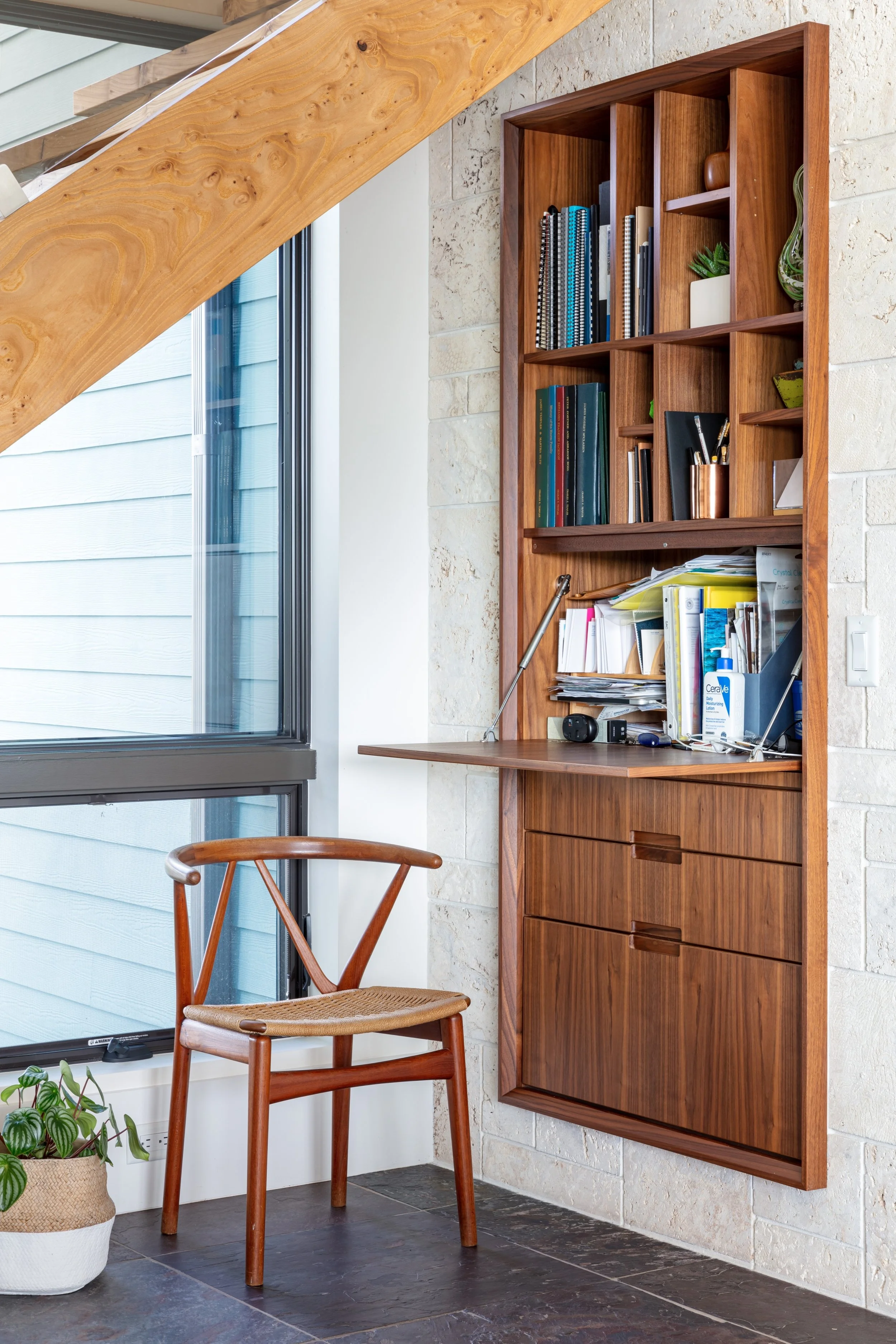 #6 Preissman desk 2500.jpg