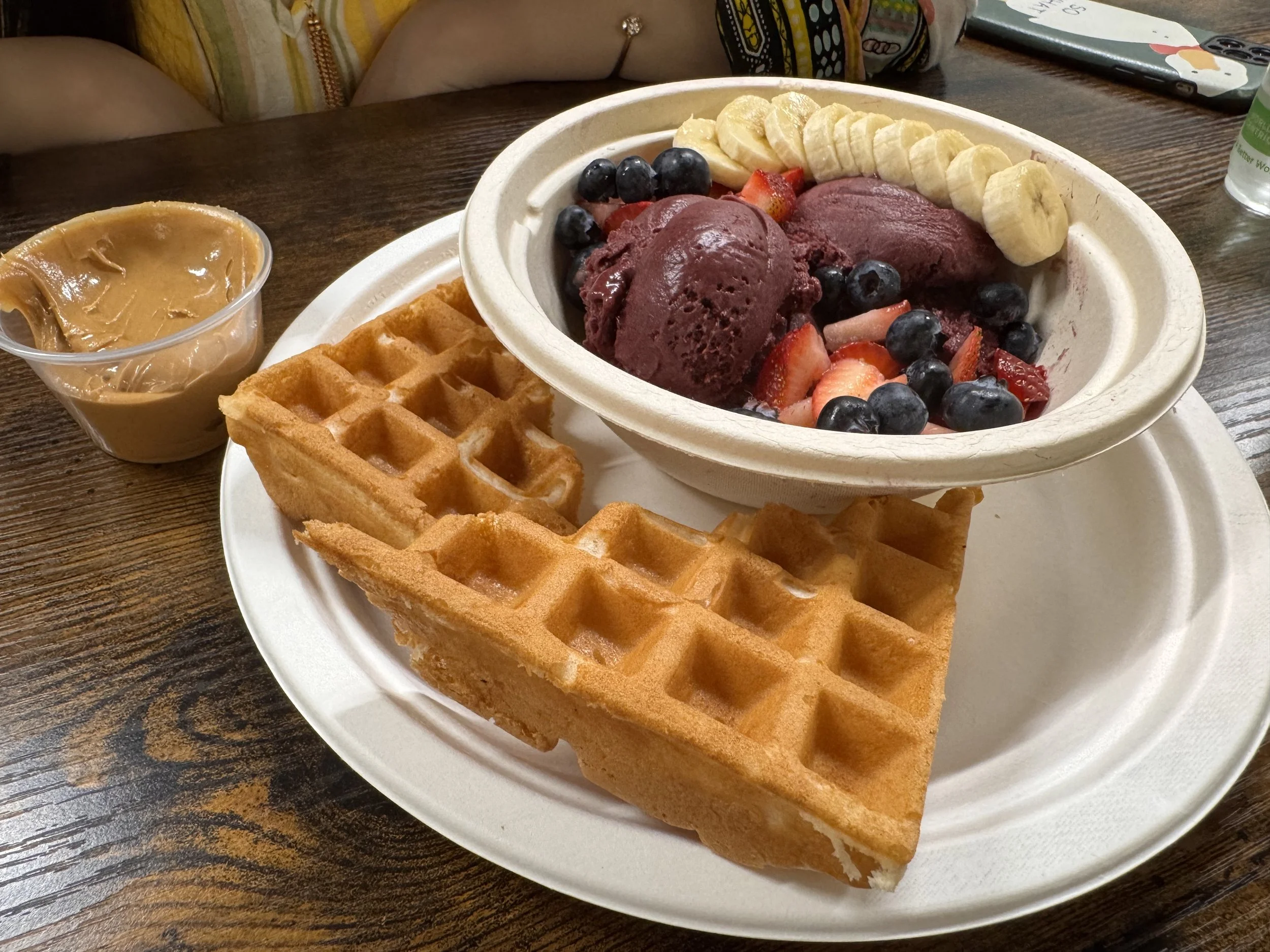 Acai Bowl - Waffle and Berry