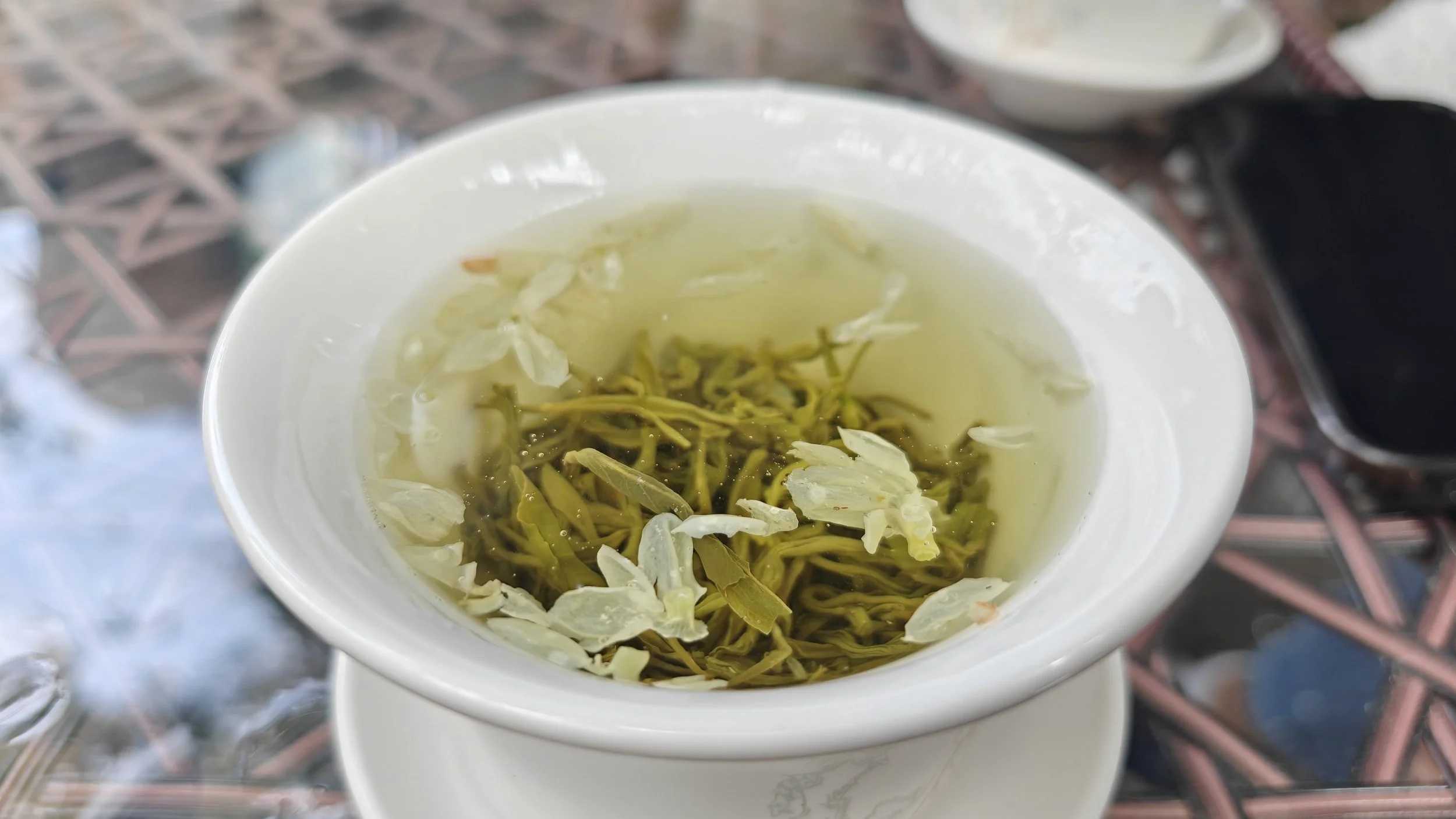 茉莉绿茶 (Jasmine Green Tea)