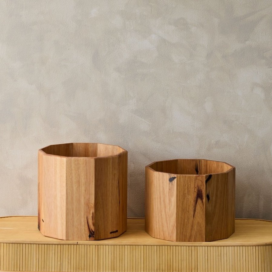 grained+terra+planters.jpg