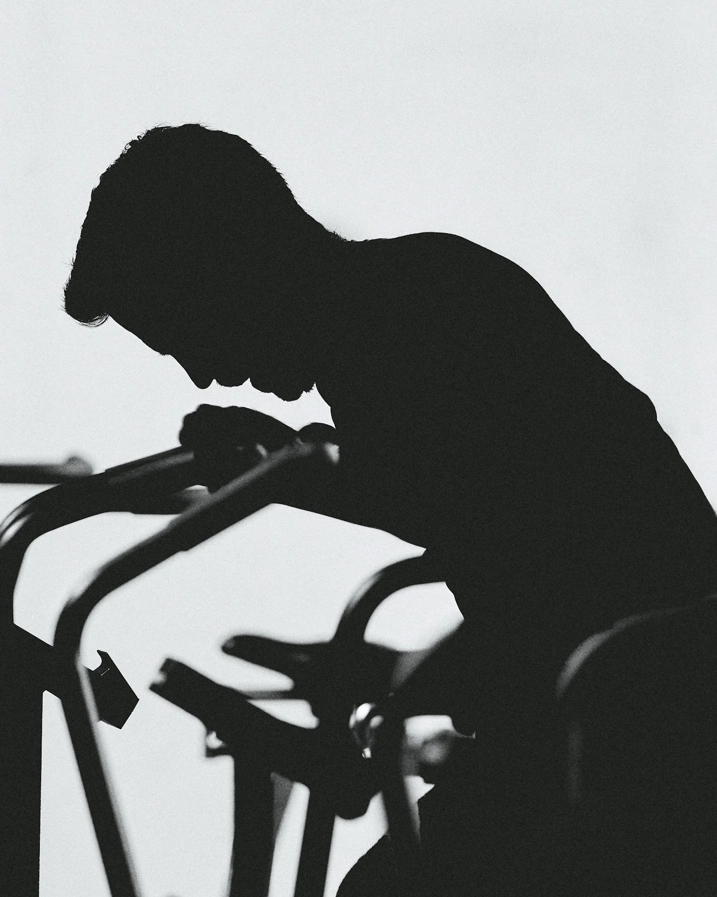 Consistency is the key to success. 
You&rsquo;ll only reach your goal if you do "the reps", even if you're not in the mood to do so.

#crossfit #captureonepro #canon #athlete #athletics