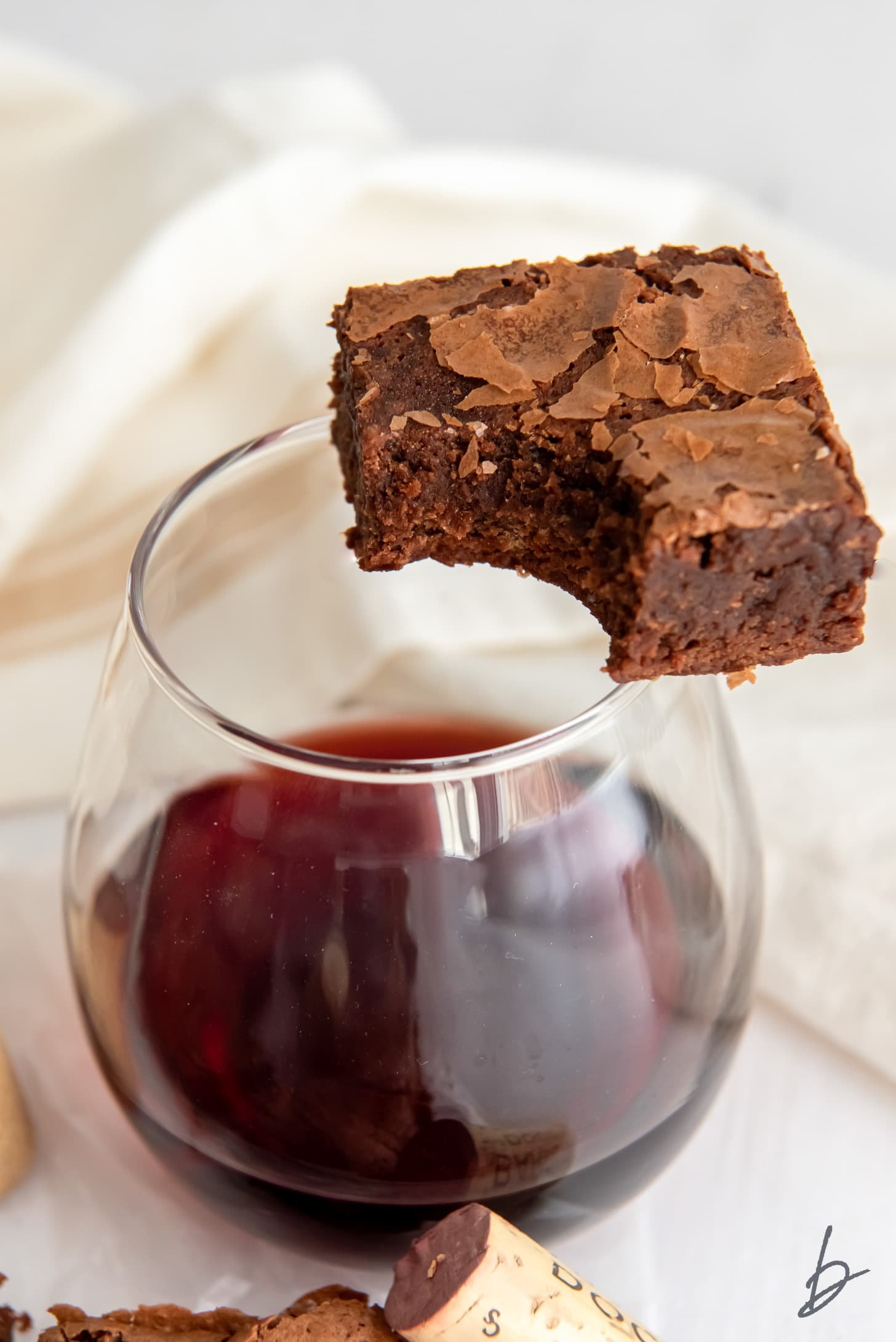 WINE BROWNIES