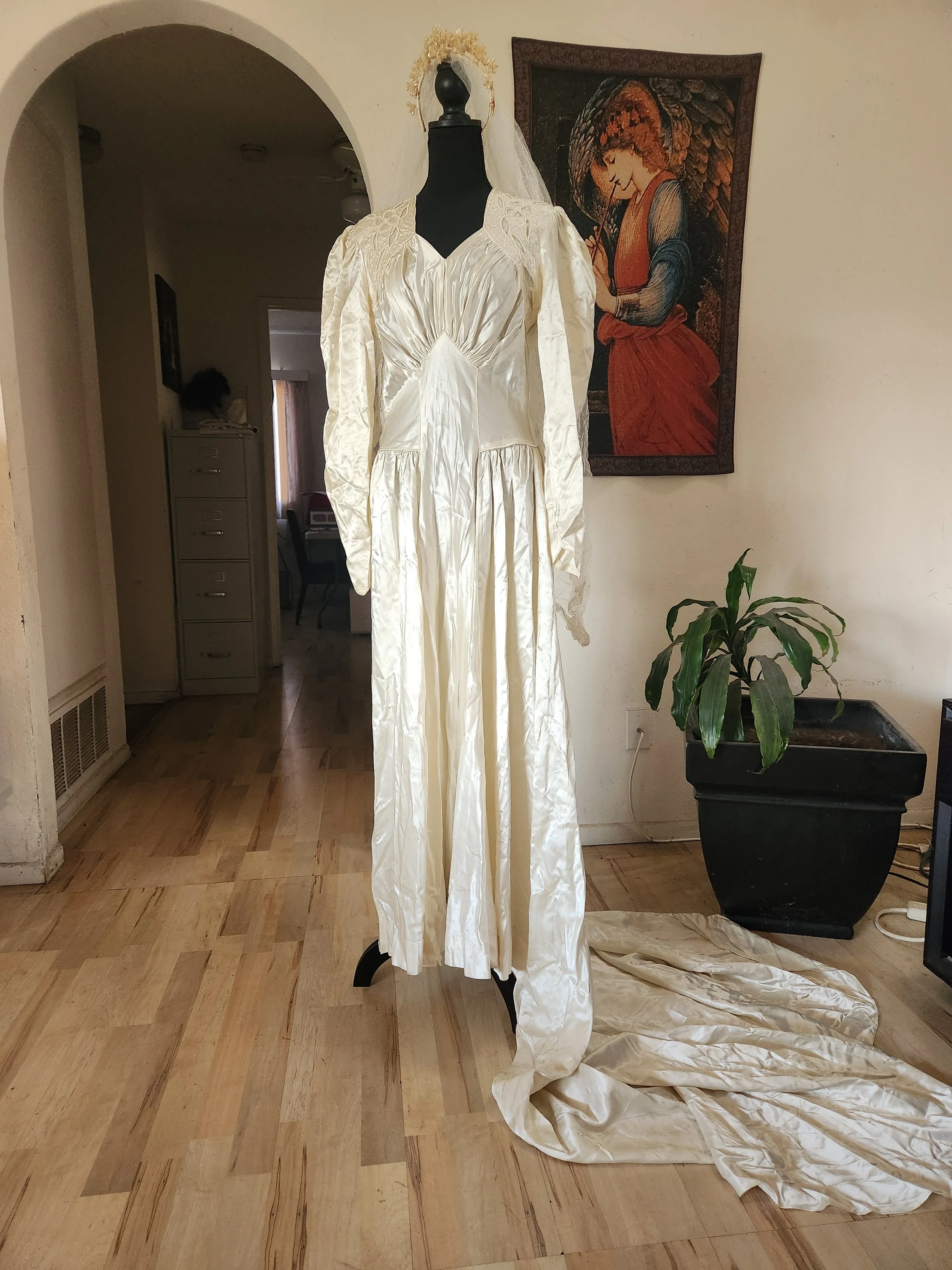 Vintage 40's-60's Wedding Dress