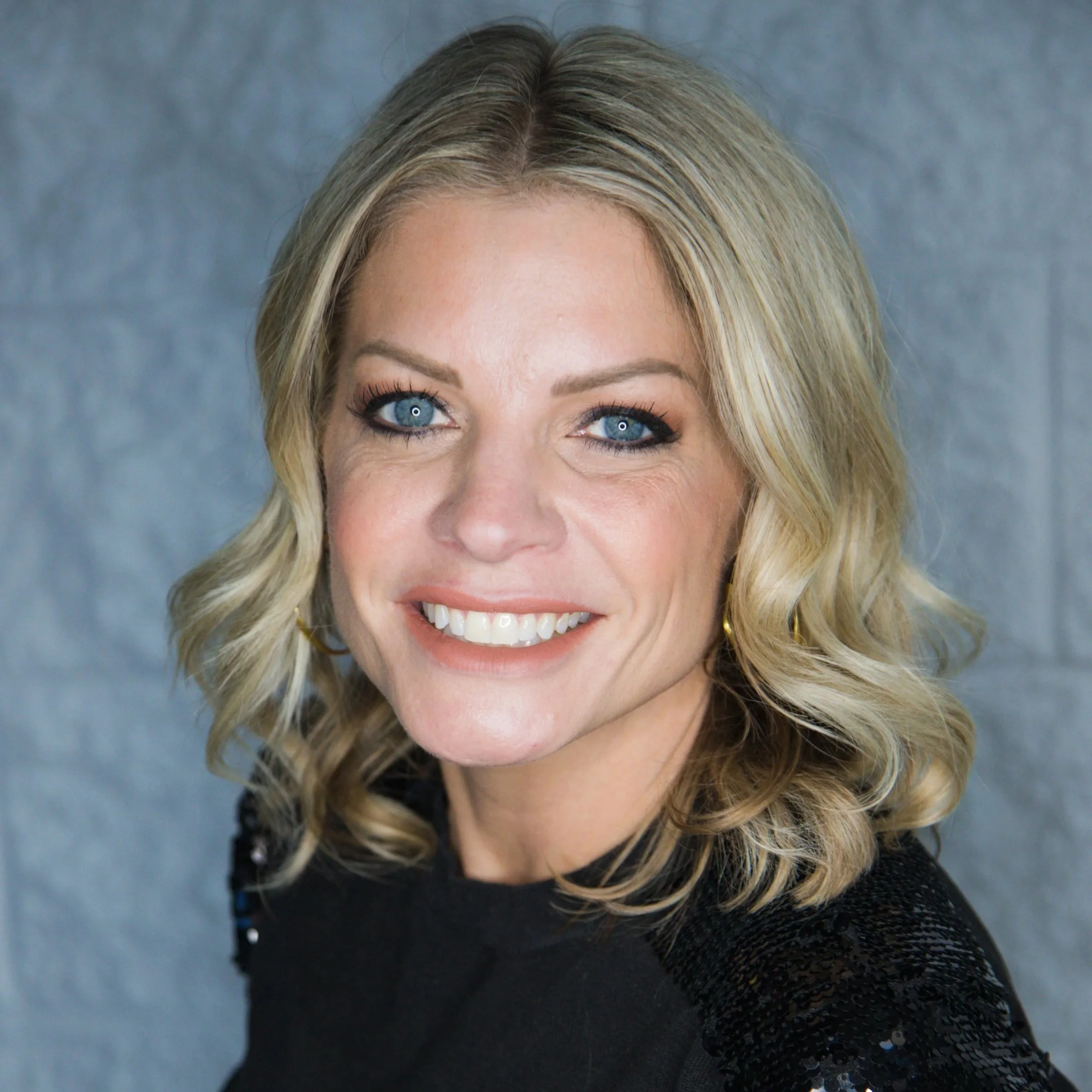 A photo of Trustee Rachelle Hulet.
