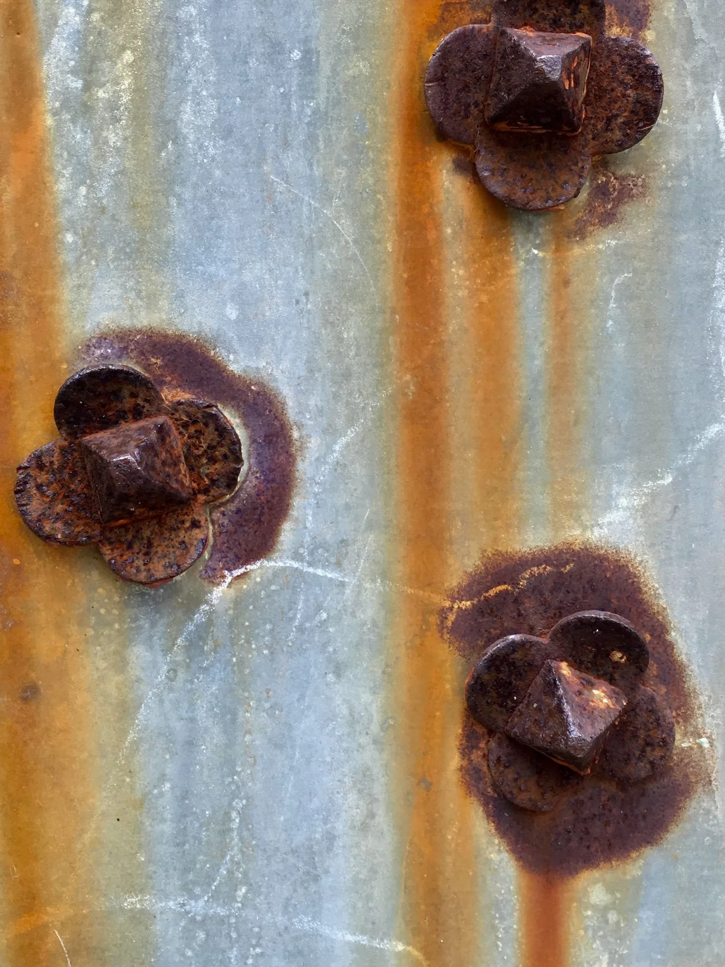 YOUR BEAUTIFUL ARMOUR