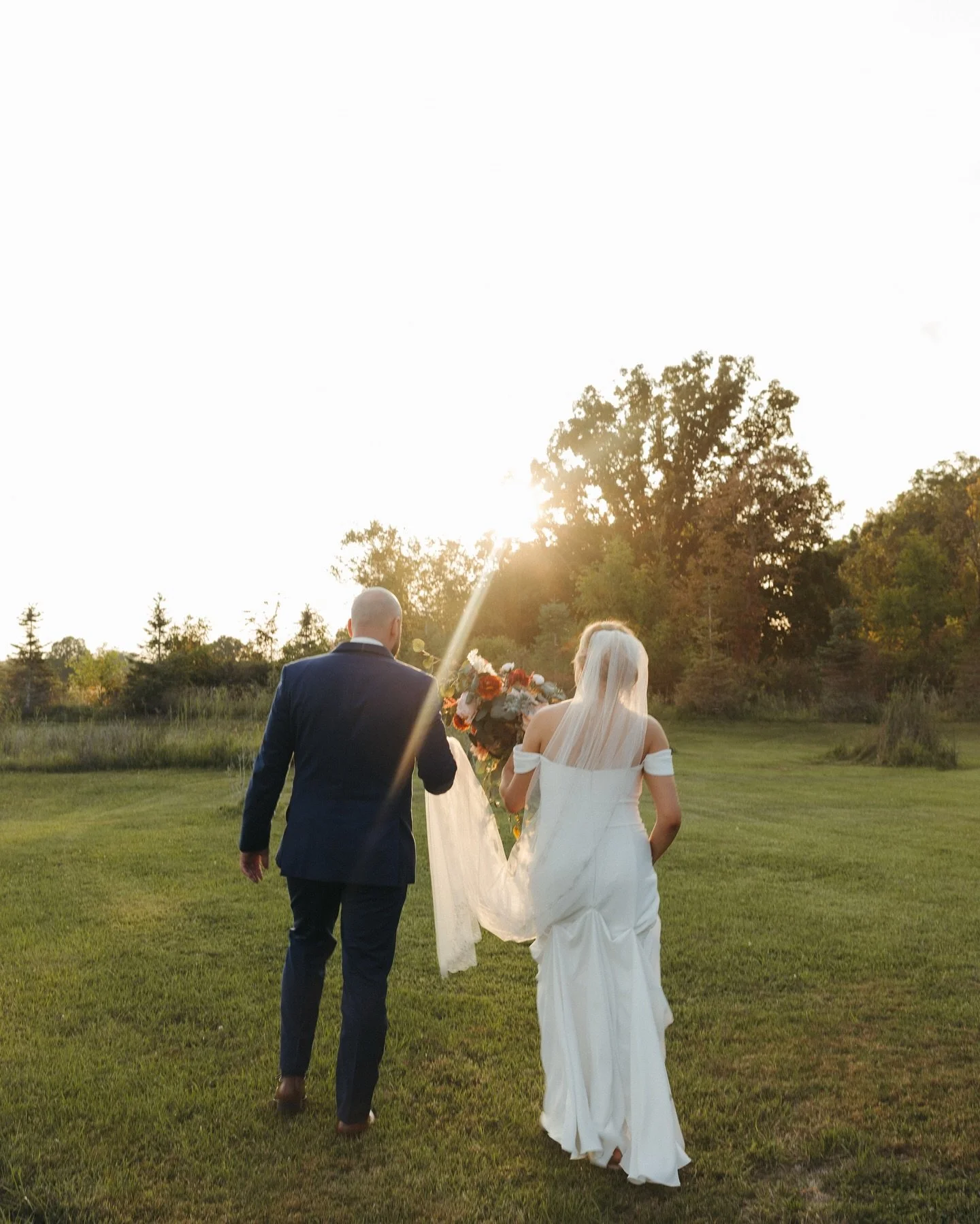 The Clay&rsquo;s 💌✨🫶🏻🥂 

#detroitwedding #detroitweddingphotographer #michiganwedding #michiganweddingphotographer #michiganweddings #michiganweddingphotography #michigandocumentaryphotographer #documentaryweddingphotography #documentaryweddingph
