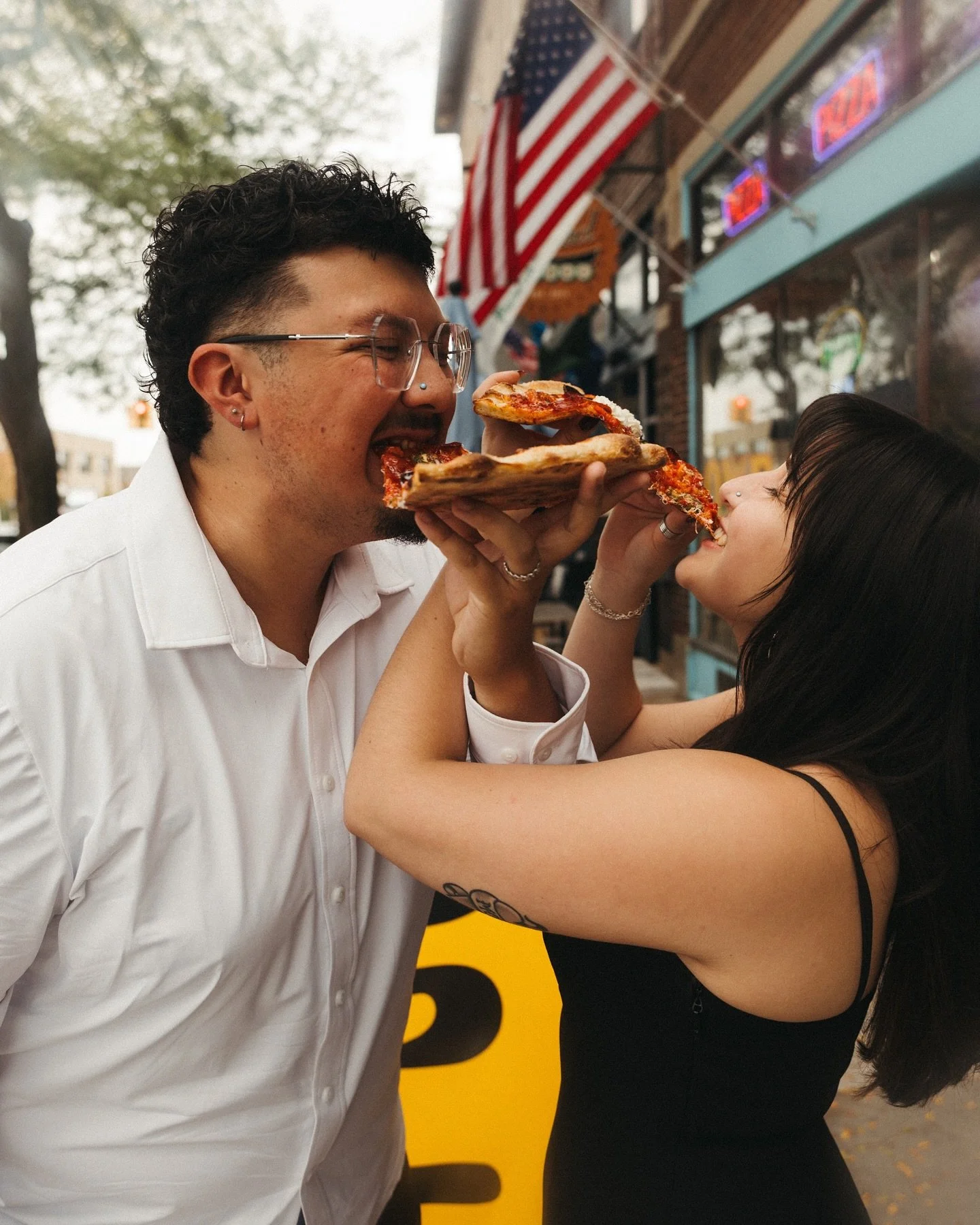 Um. I have the coolest wedding couples 🍕❤️🔥✨ just look at Isobel + Javier&rsquo;s engagement session photos. Are you kidding me?

#detroitwedding #detroitweddingphotographer #michiganwedding #michiganweddingphotographer #michiganweddings #michiganw