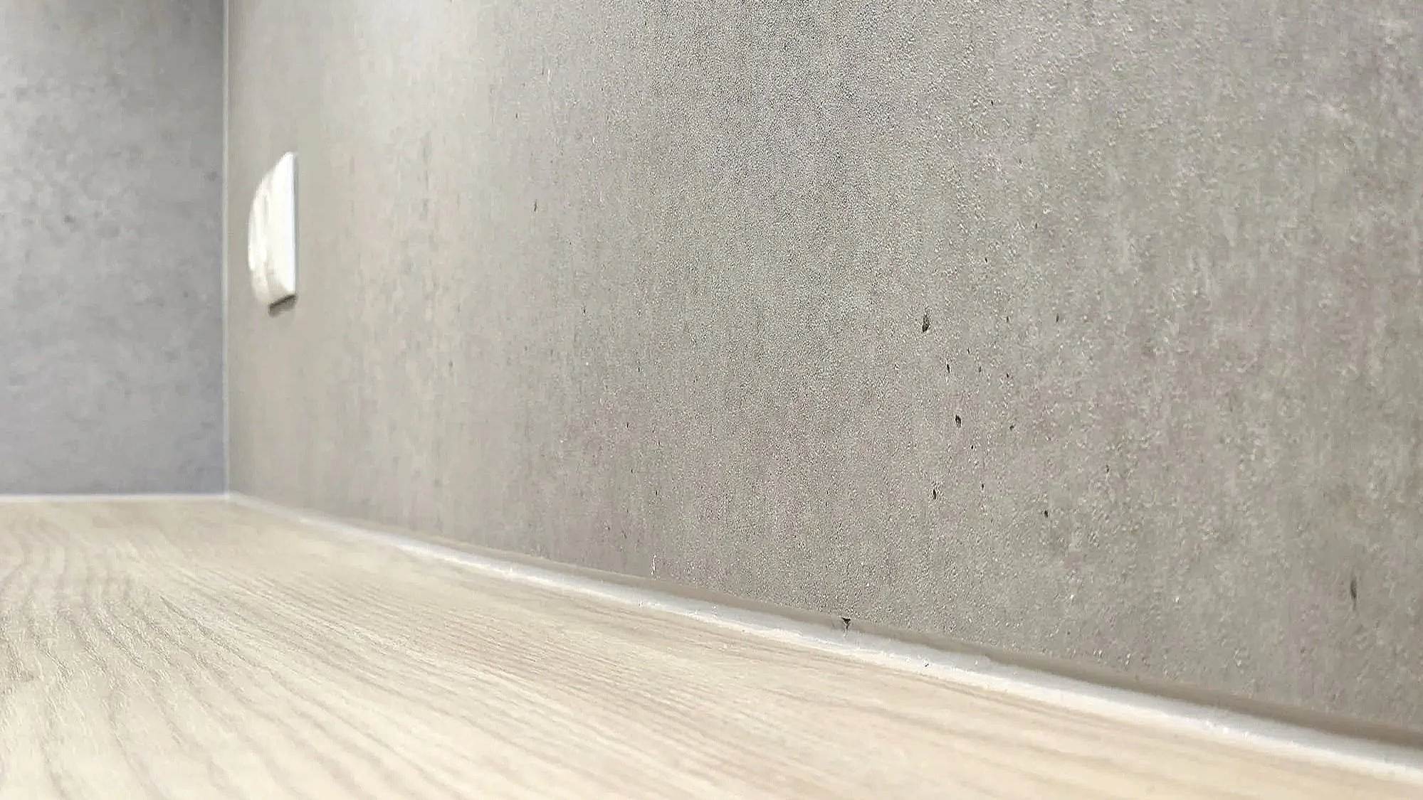 ARCHTIKETONISCHES RE-FRESH