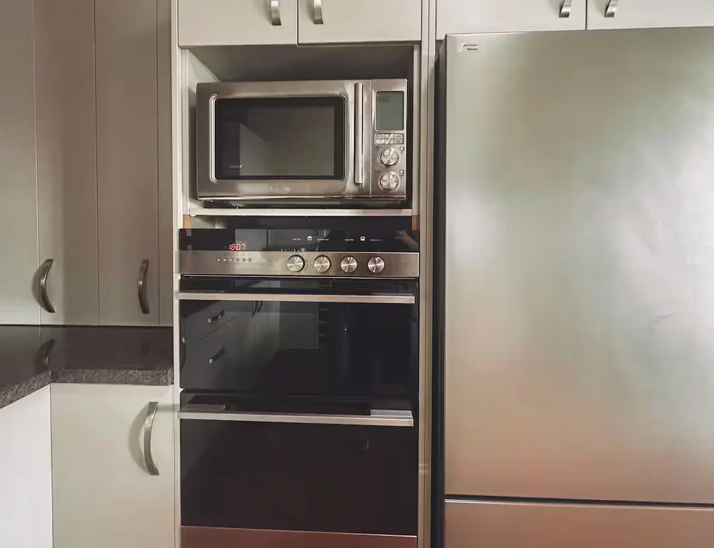 Fisher and Paykel oven at Mountain View Retreat