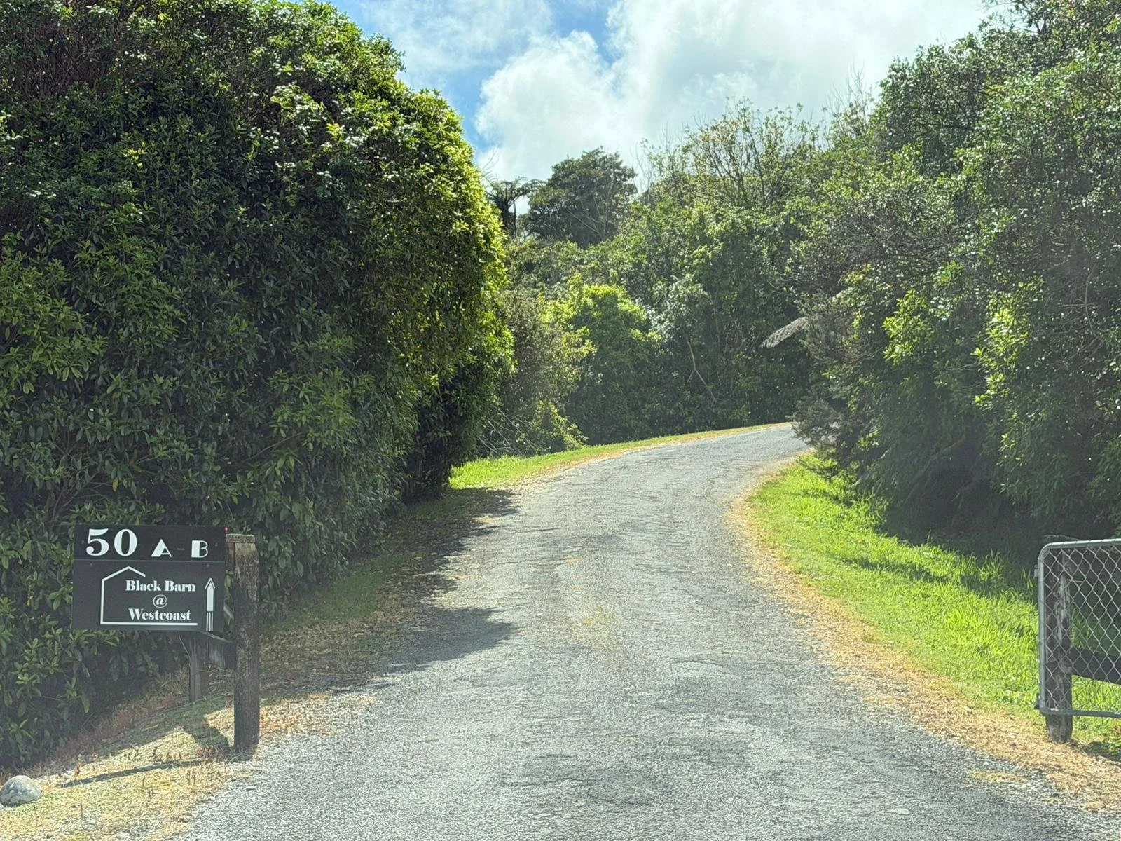 Entrance to The Black Barn from Haydens Road