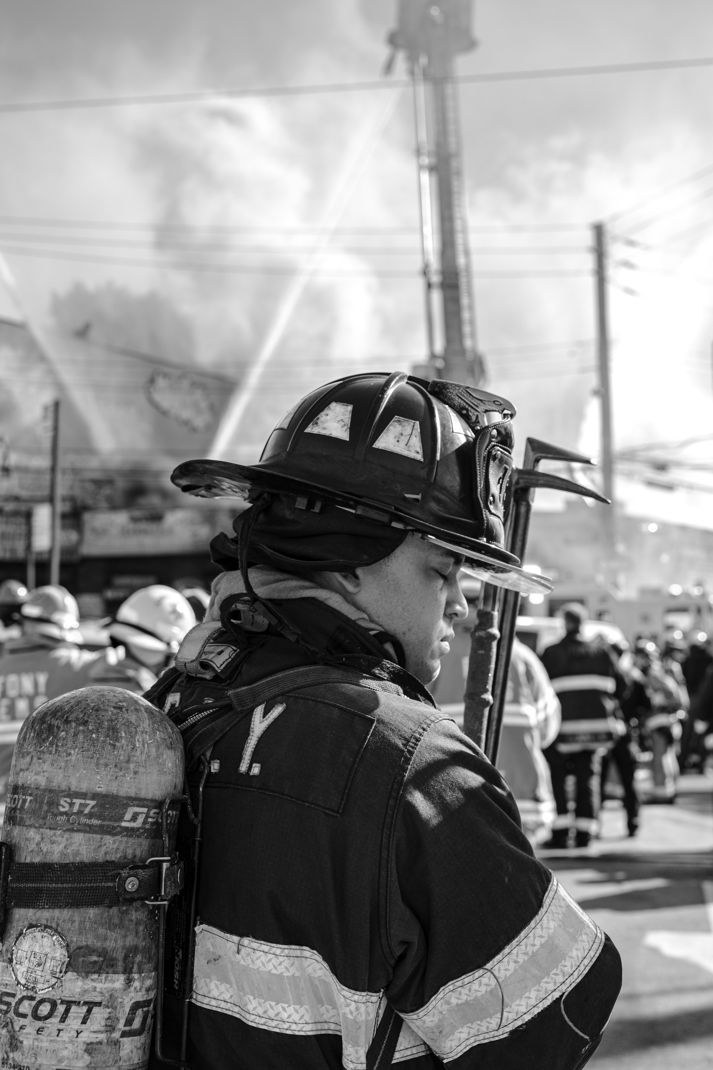 Bronx 3rd alarm fire (89).jpg