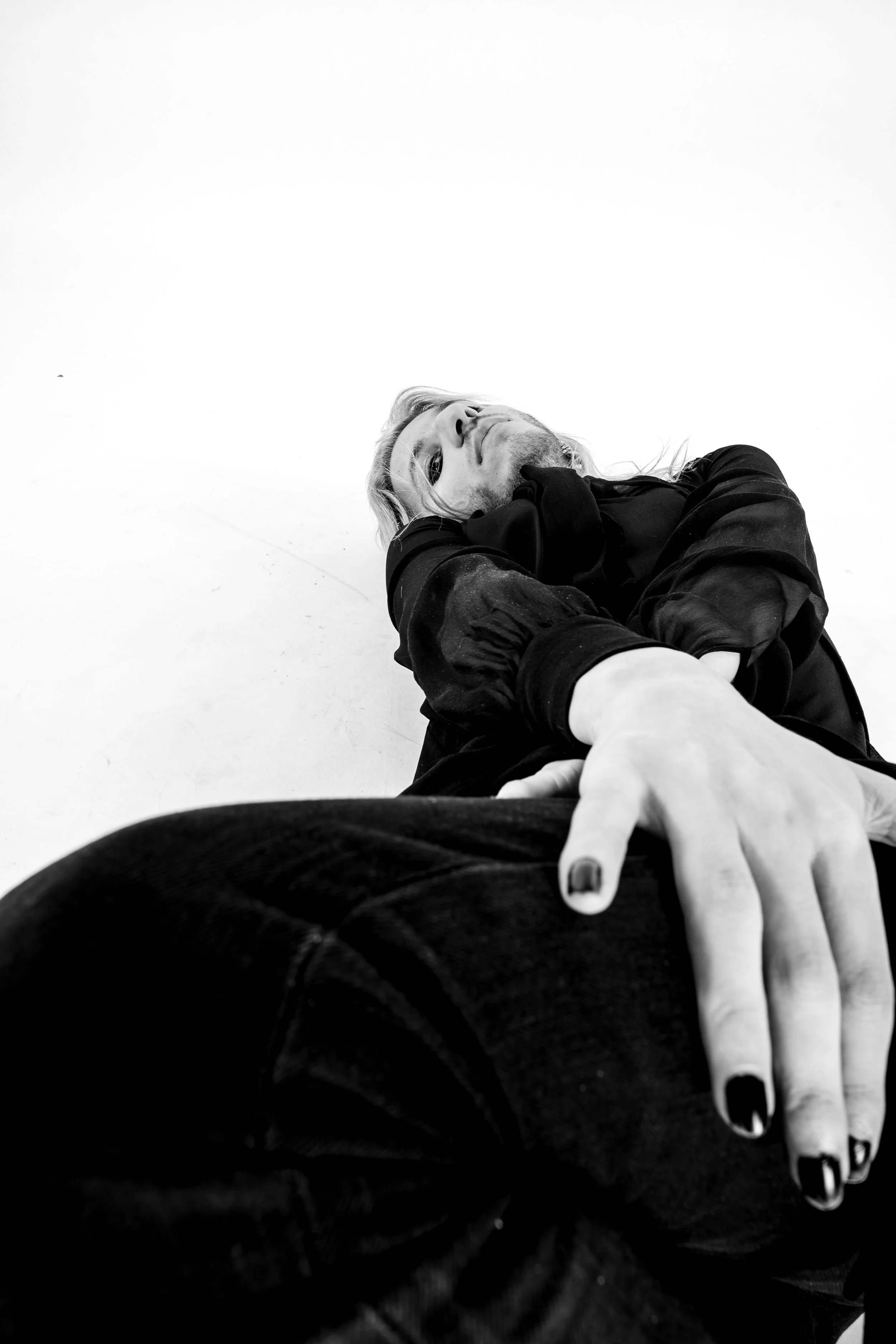 Robert Studio_shadowless-2-2-Export to full size JPEG-2.jpg