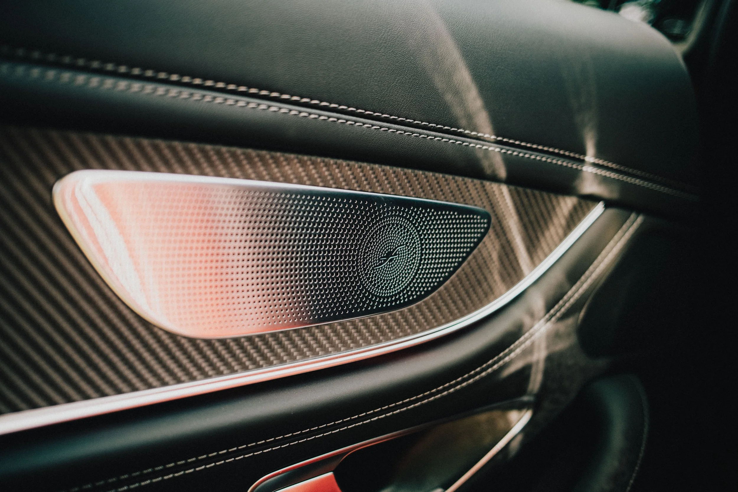 Mercedes Stuttgart - @matthew.robin-27.jpg