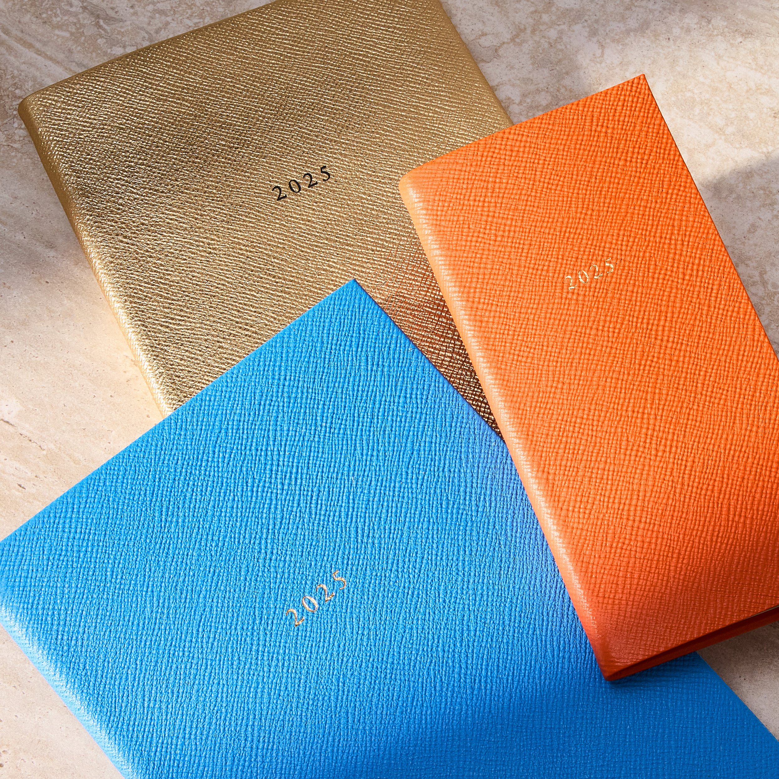 MIXED_STATIONERY03_1X1H_retouched.jpg