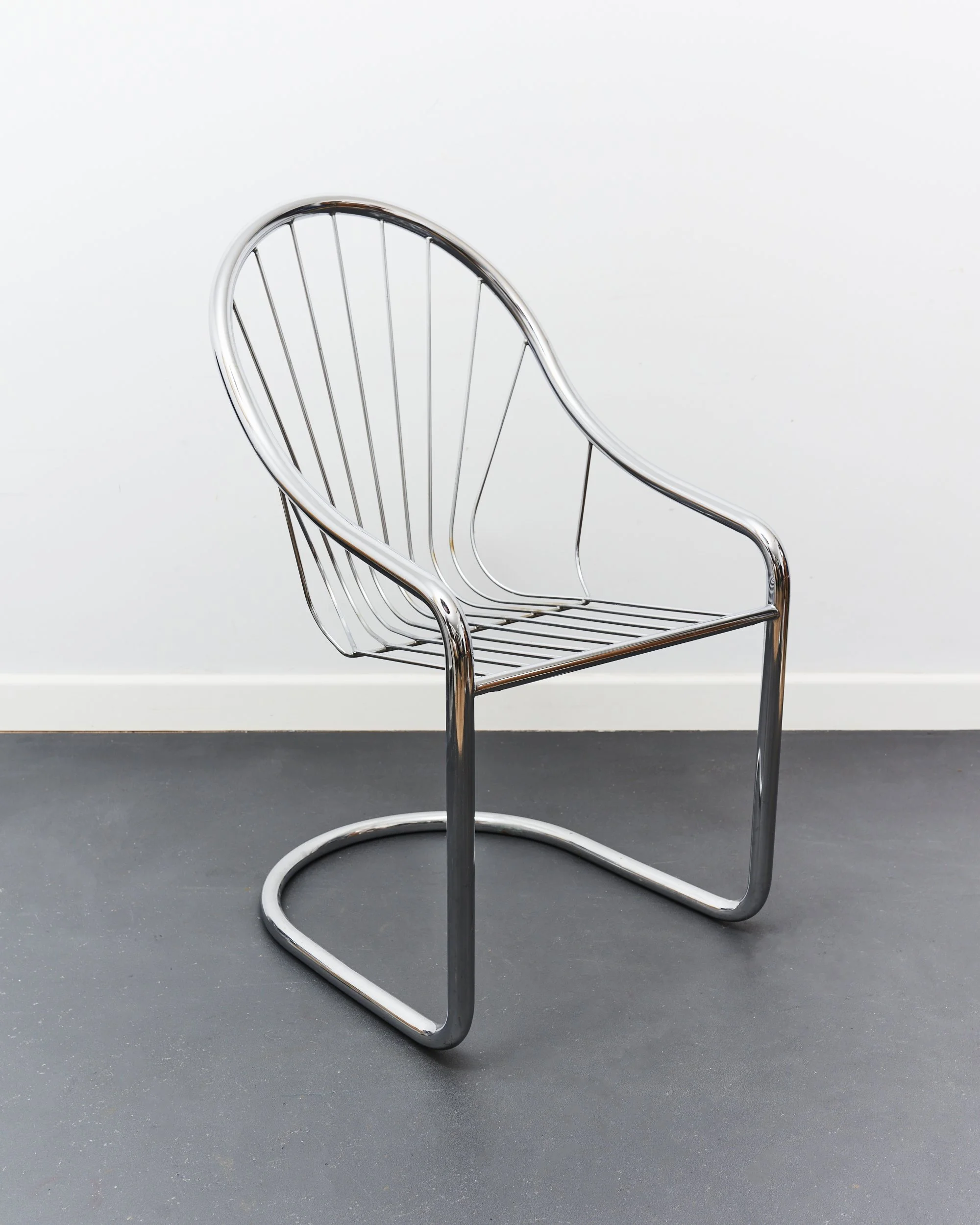 chrome.dining.chairs.gastone.rinaldi.1970 6.jpg