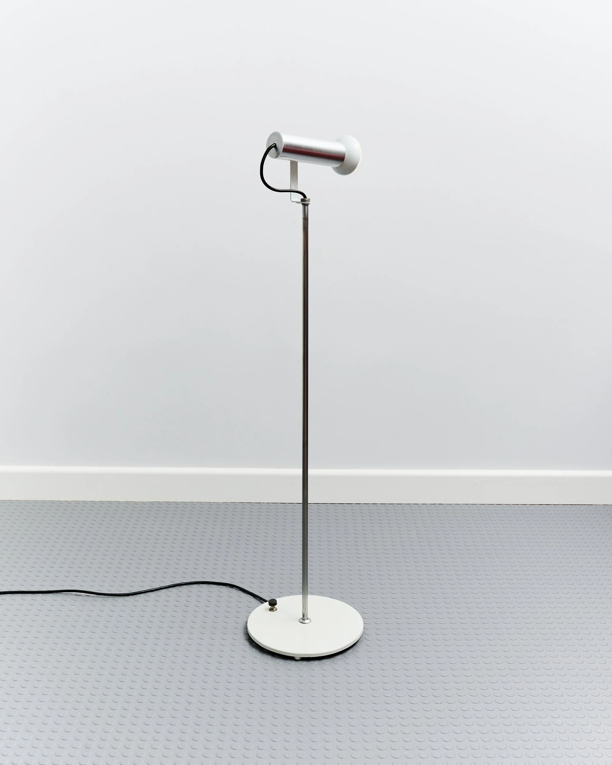 john.sylvia.reid.floor.lamp.rotaflex.1960.minimalism.modernist 2.jpg