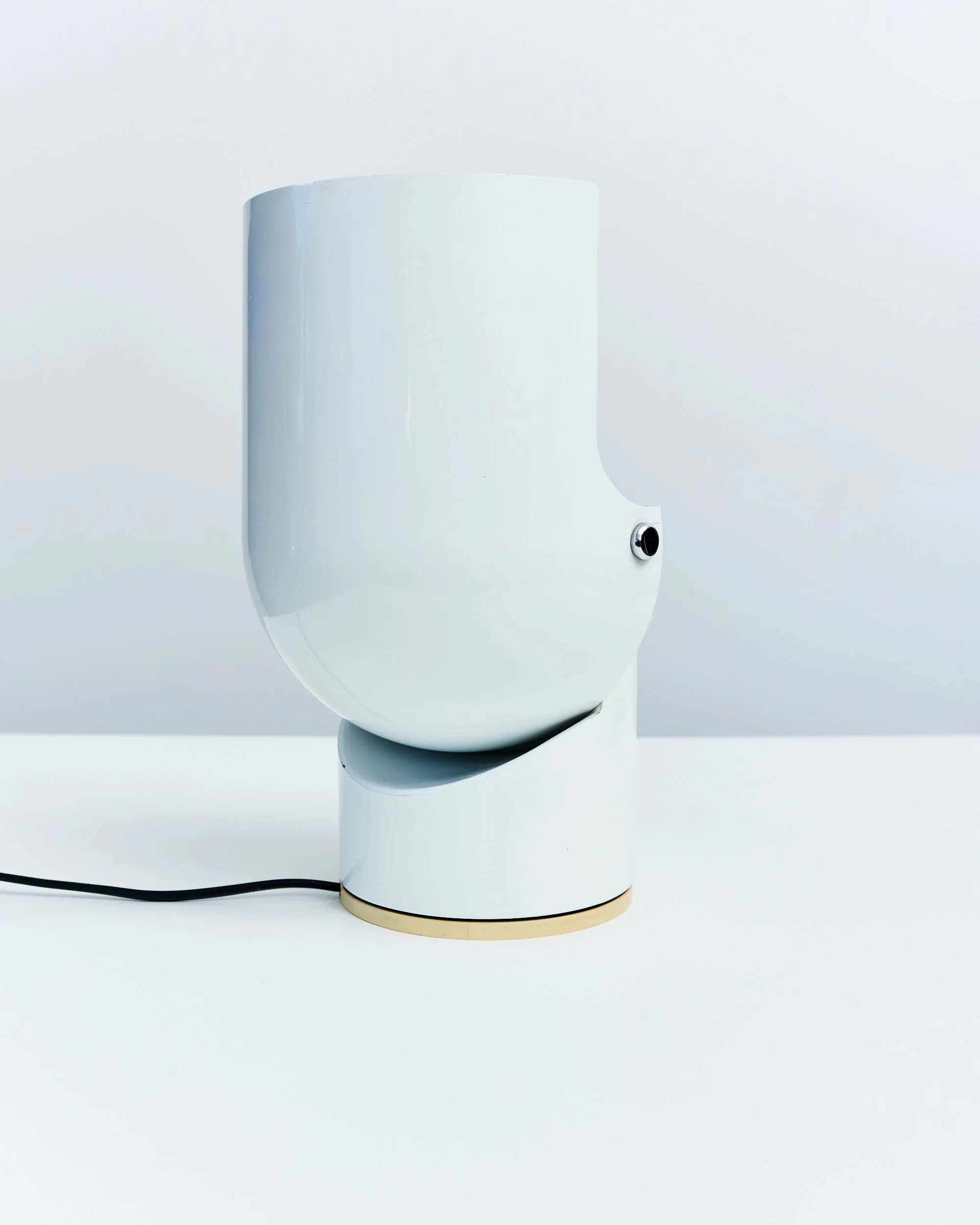 table.lamp.pileino.gae.aulenti.artemide.1972.space.age 3.jpg