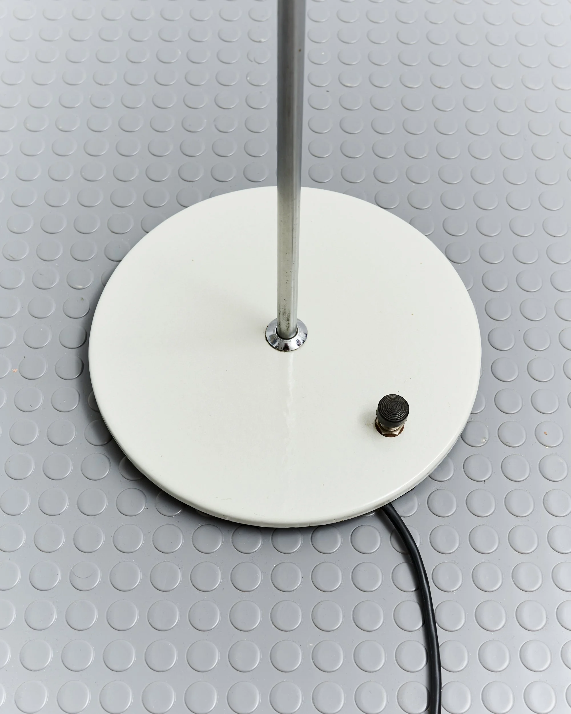 john.sylvia.reid.floor.lamp.rotaflex.1960.minimalism.modernist 4.jpg