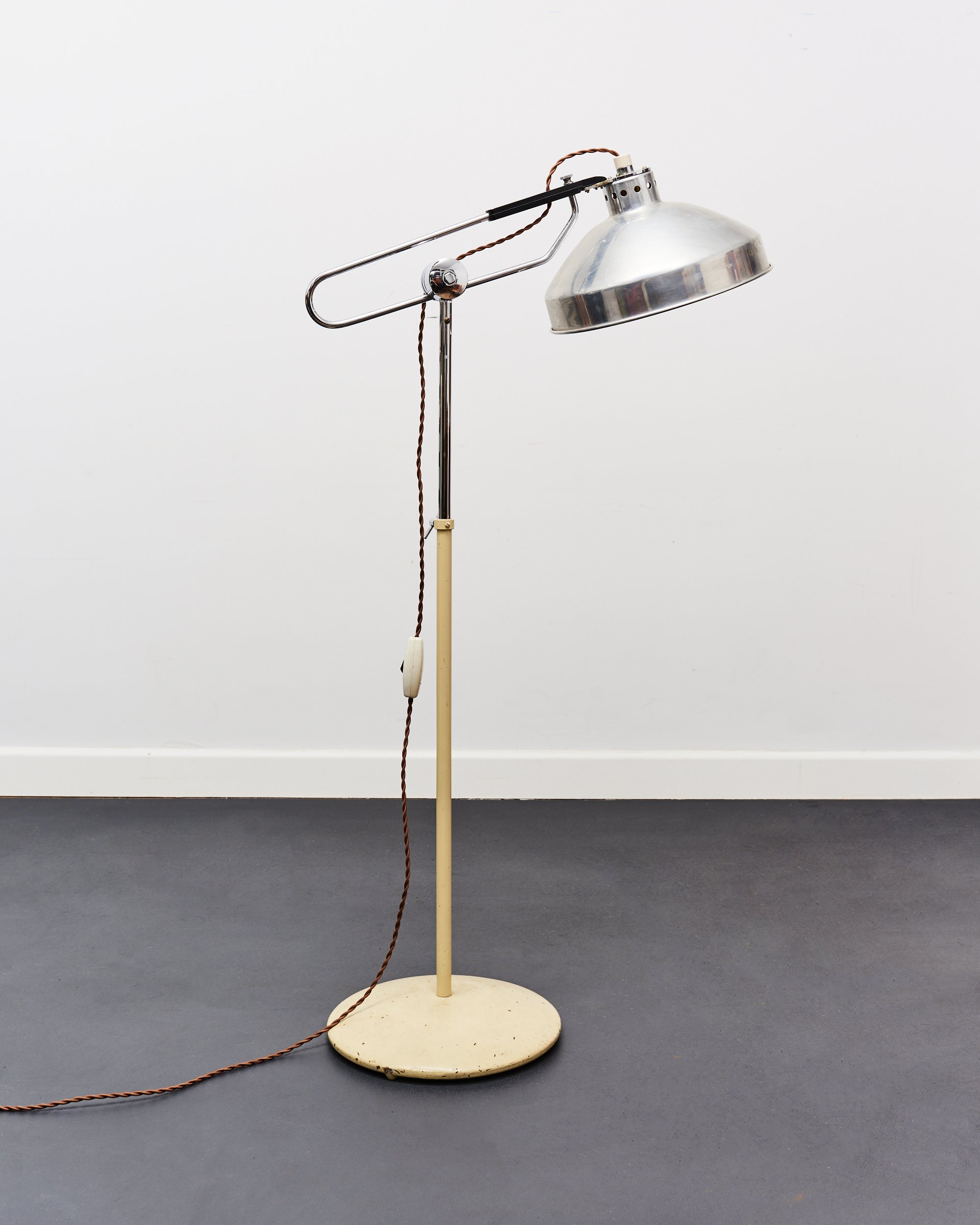 vintage.adjustable.heat.lamp.hospital.1950.retro.mcm 7.jpg