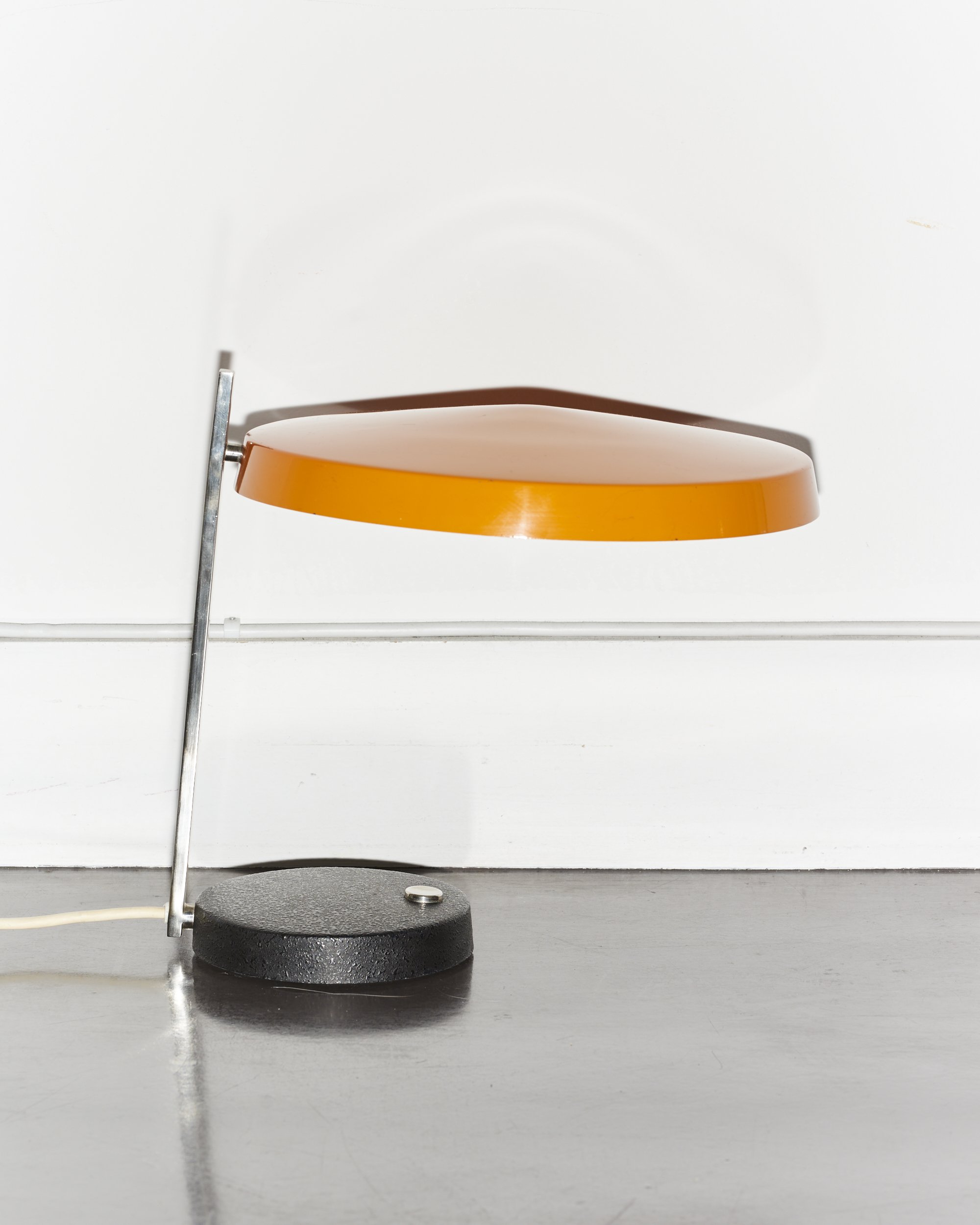 yellow.oslo.table.lamp.heinz.pfaender.hillebrand.1960s.mcm.mid.century.bauhaus 1.jpg