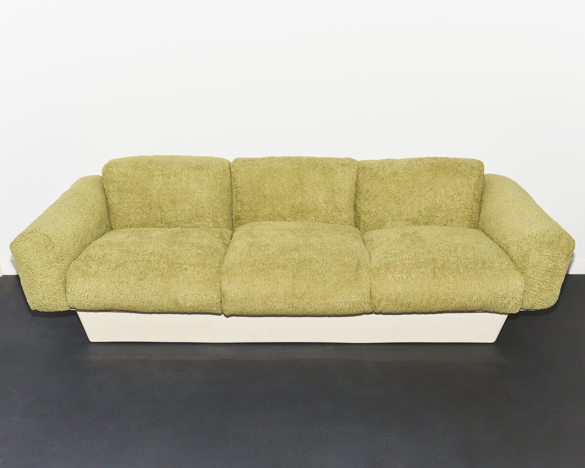 eero.aarnio.asko.glassfibre.sofa.space.age.1970.3.jpg