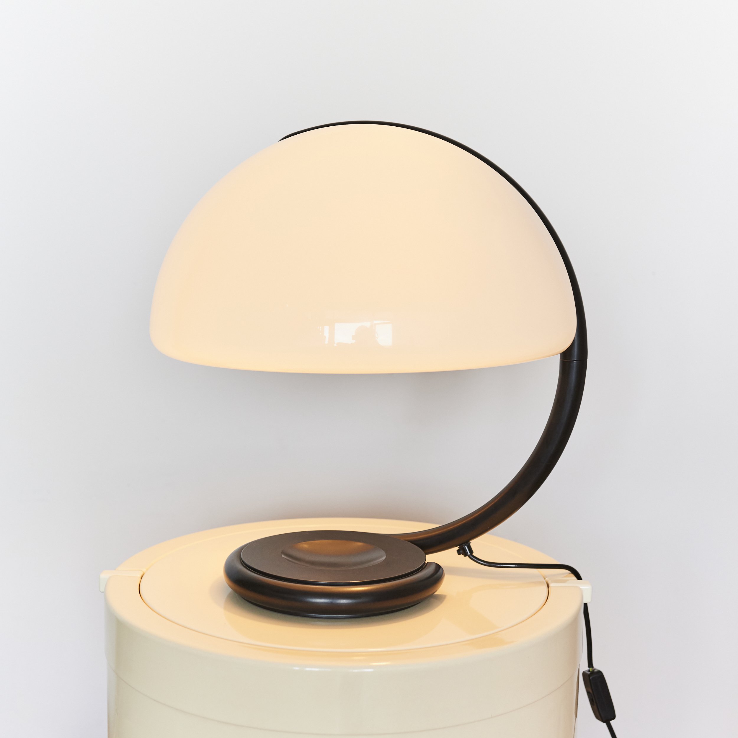 Vintage Mod 599 'Serpente' Table Lamp by Elio Martinelli for Martinelli Luce Italy C.1970