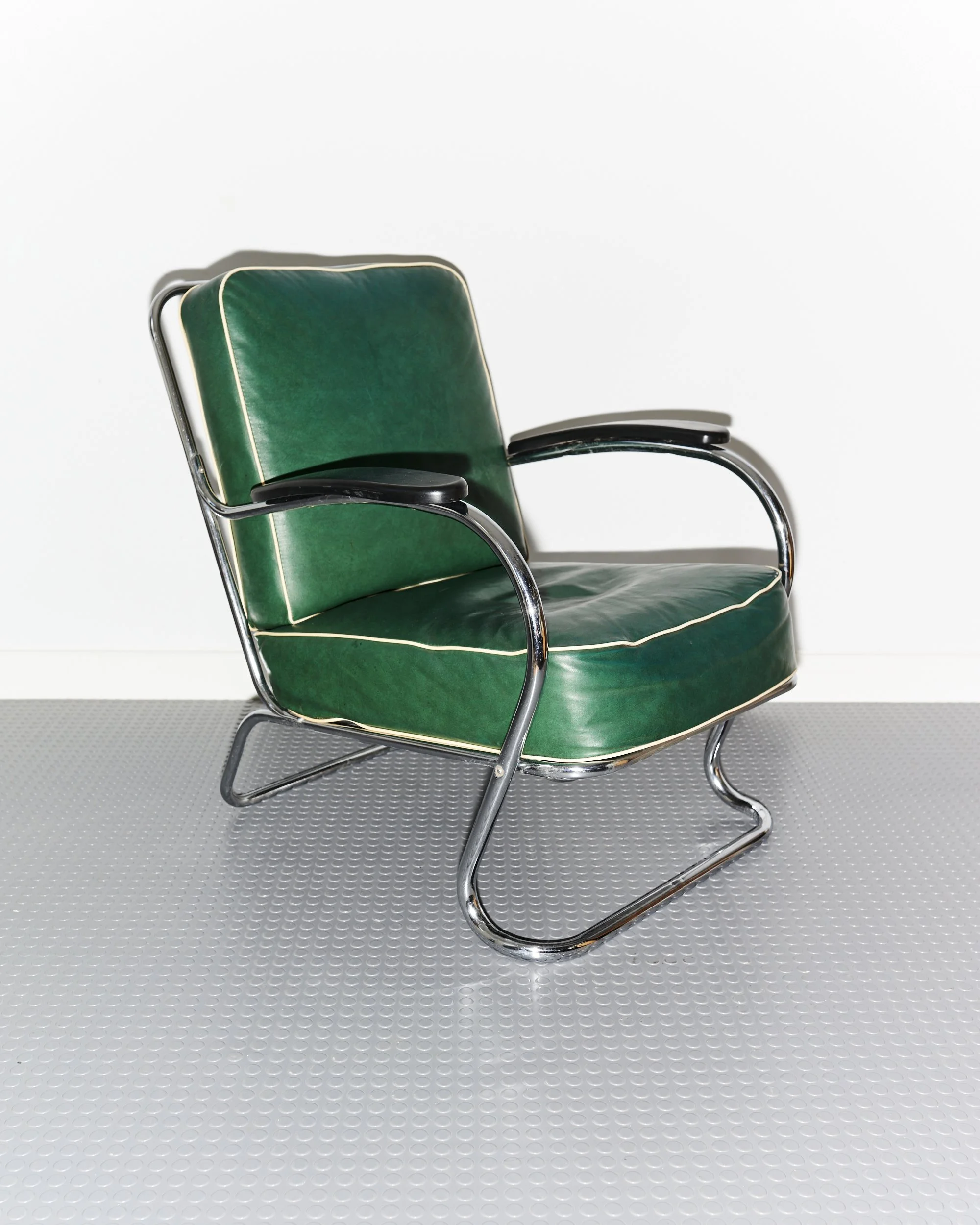 art.deco.tubular.chrome.lounge.chairs.kem.weber.lloyd.manufacturing.1935 6.jpg