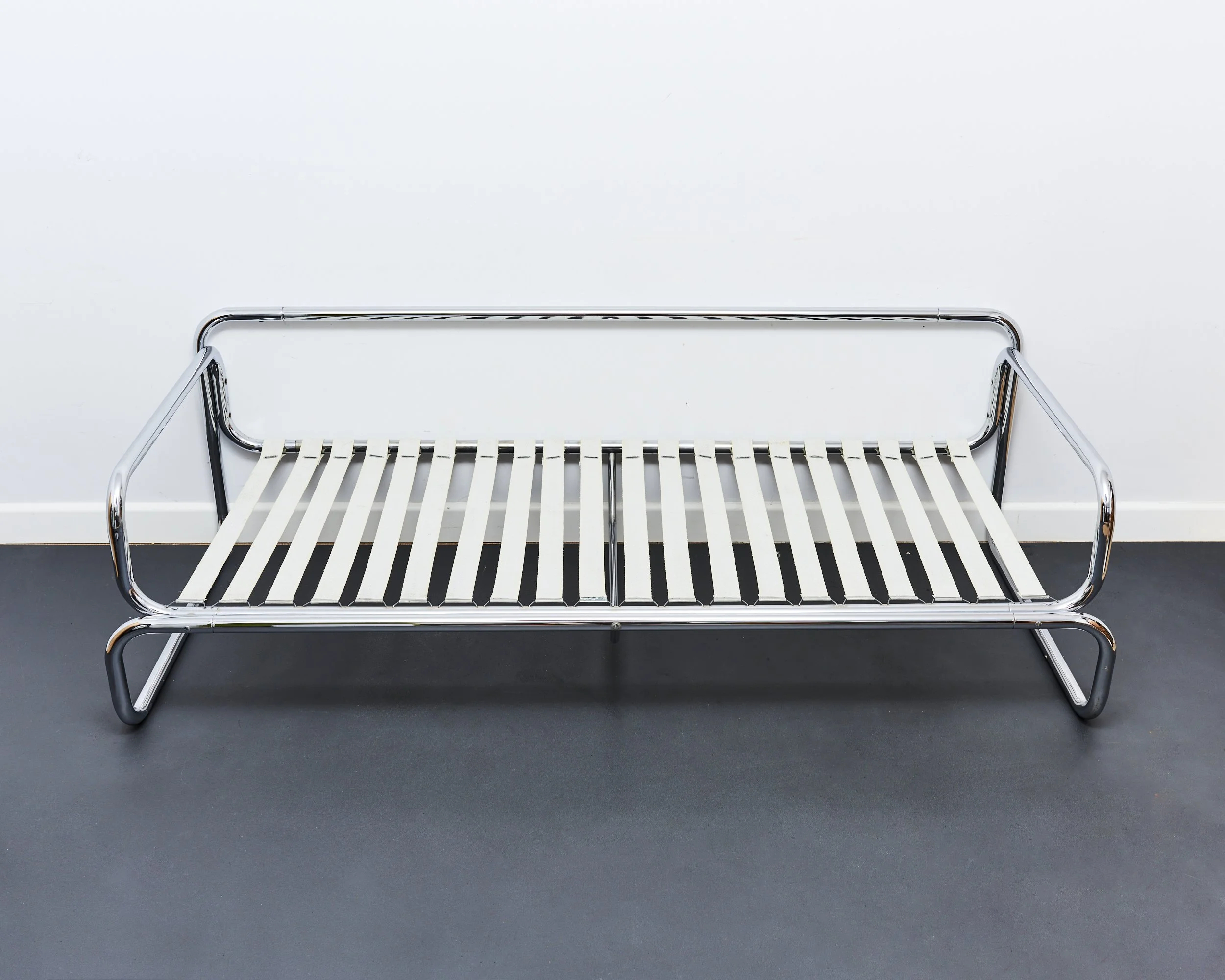 rodney.kinsman.omk.tubular.chrome.leather.sofa.1970 8.jpg