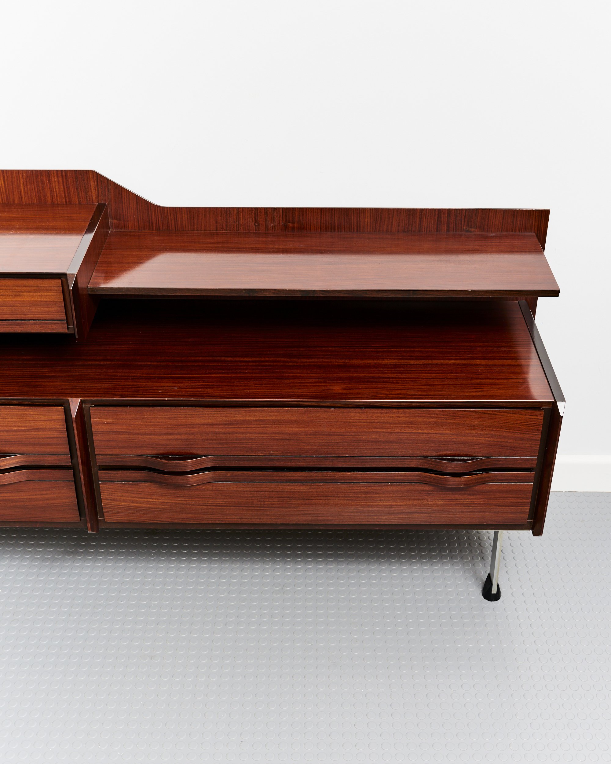 sideboard.rosewood.la.sorgente.dei.mobili.arosio.brianza.gianfranco.frattini.1960 5.jpg