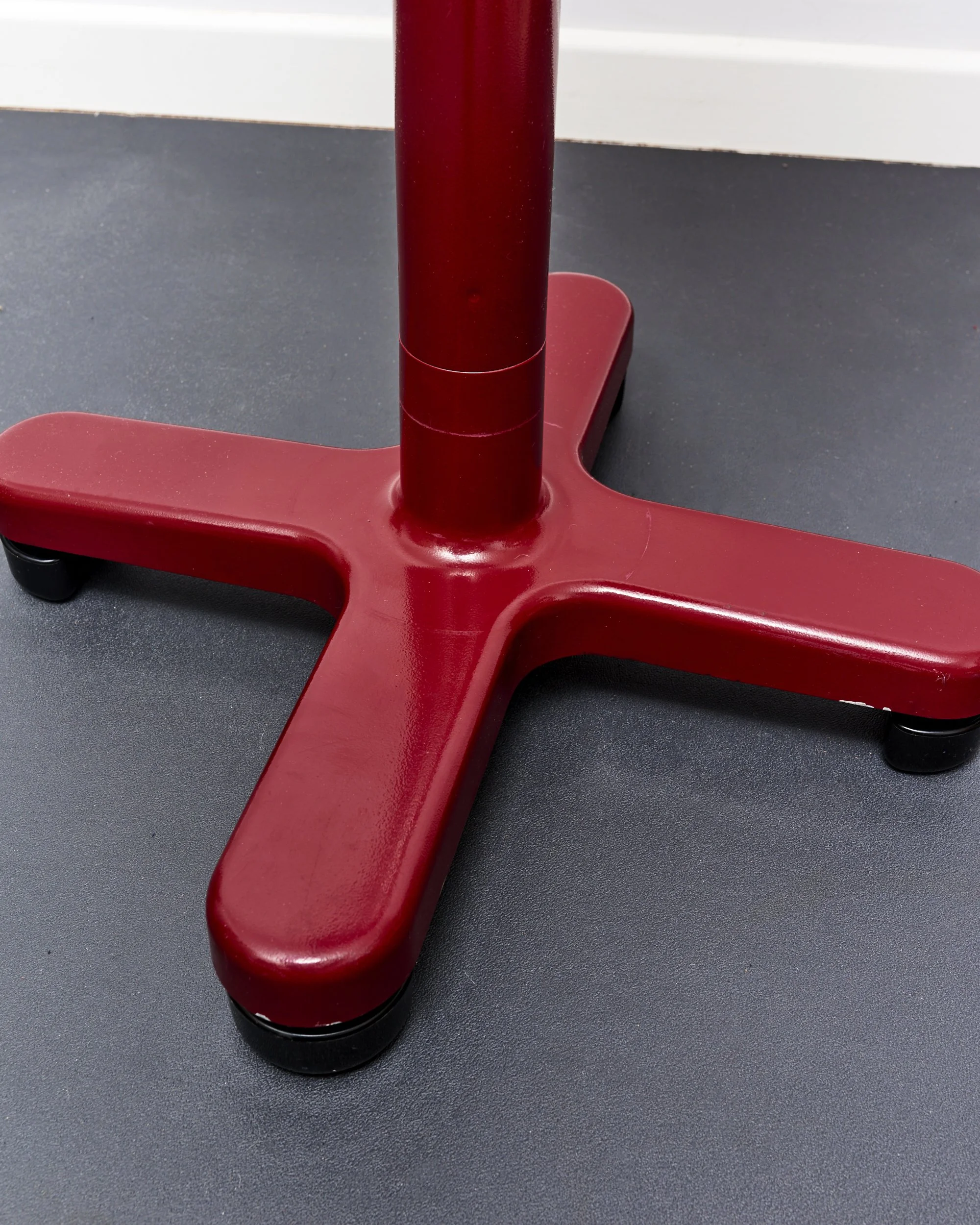 ettore.sottsass.synthesis.45.coat.rack.stand.olivetti.1973 6.jpg